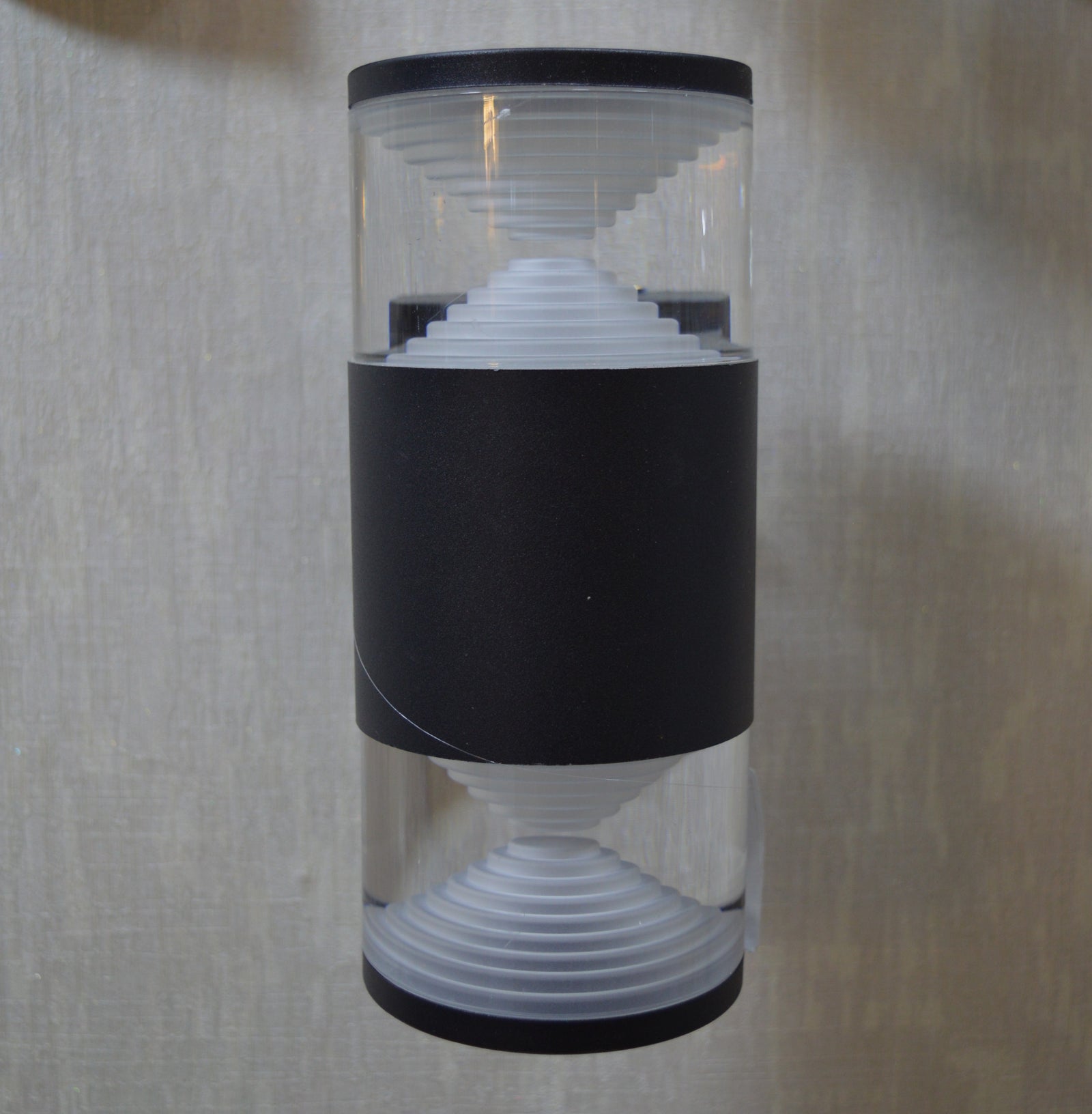 Modern Crystal Cylinder LED Wall Light – Black & Clear Glass Edition