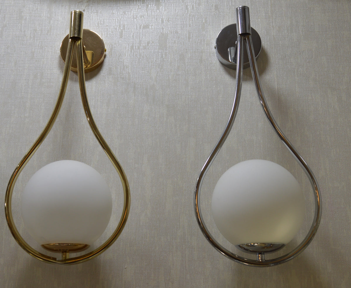 Aurora Loop Globe Wall Light – Luxury Gold Finish