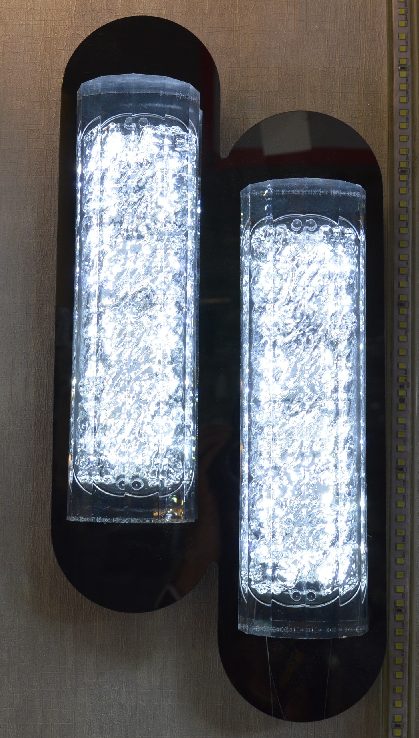 Glacier Dual Crystal LED Wall Light – Luxury Modern Decorative Sconce