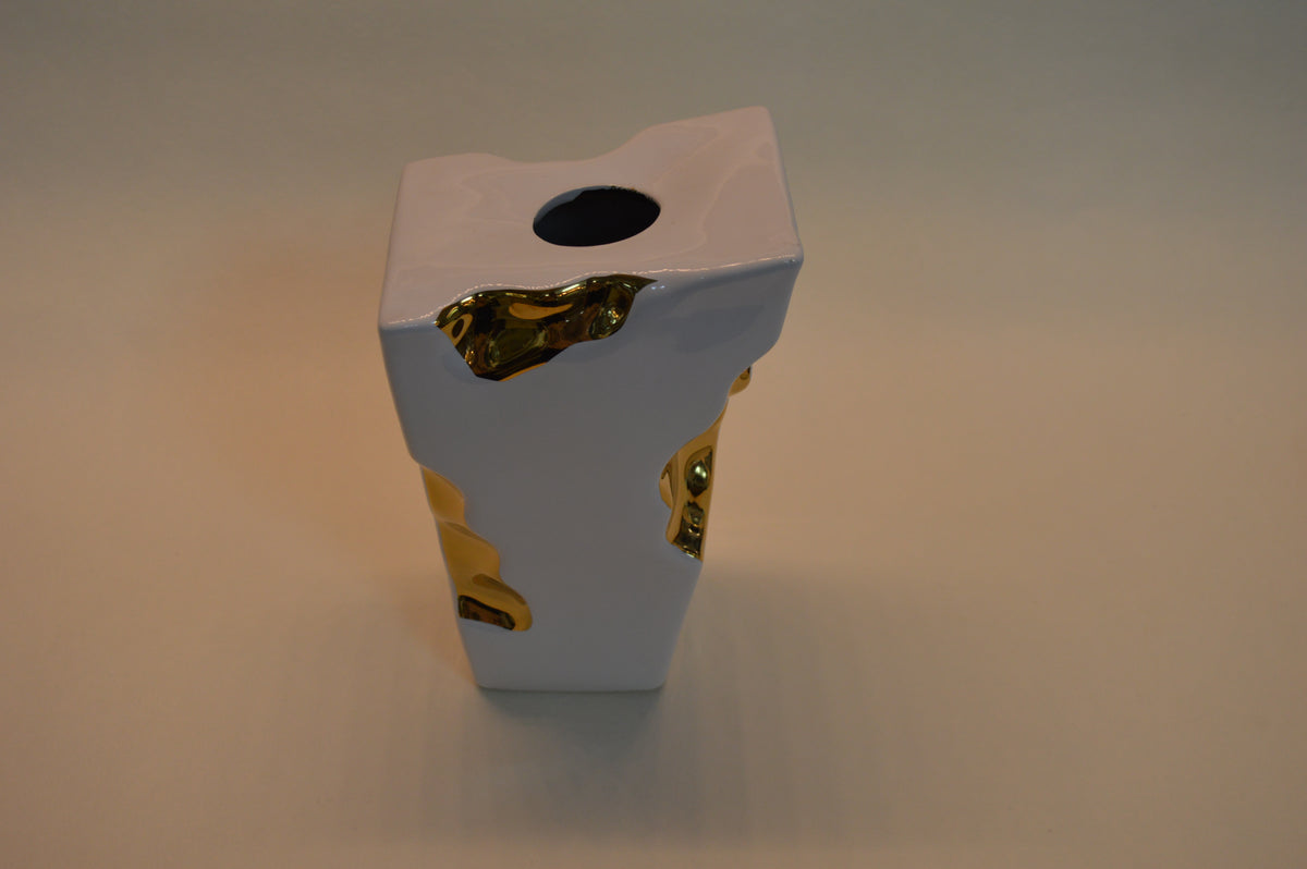 Home Décor White Cheese Flower Vase Ornaments in three different sizes -Gold