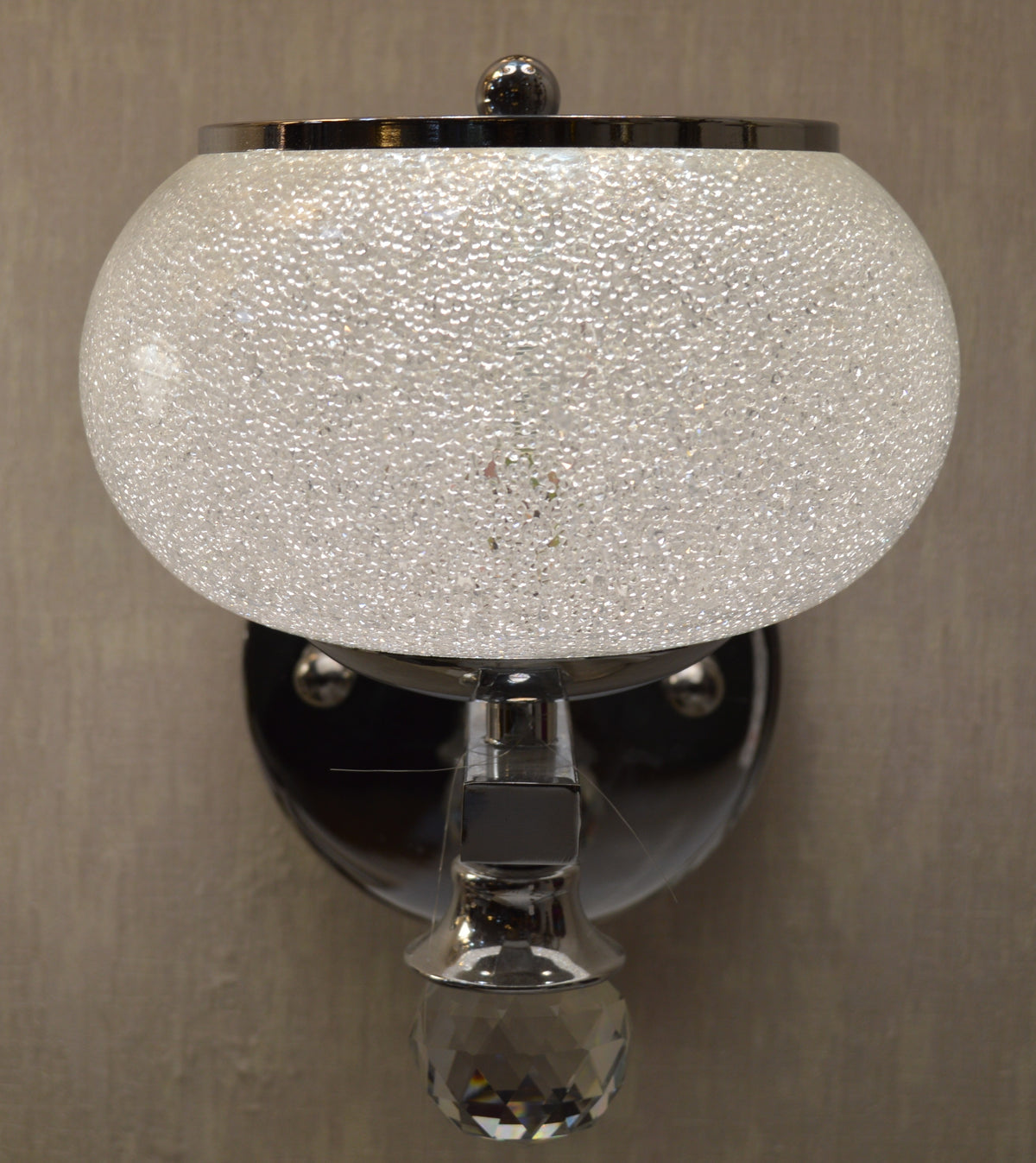 Crystal Glow Luxury Wall Light – Modern Decorative Sconce