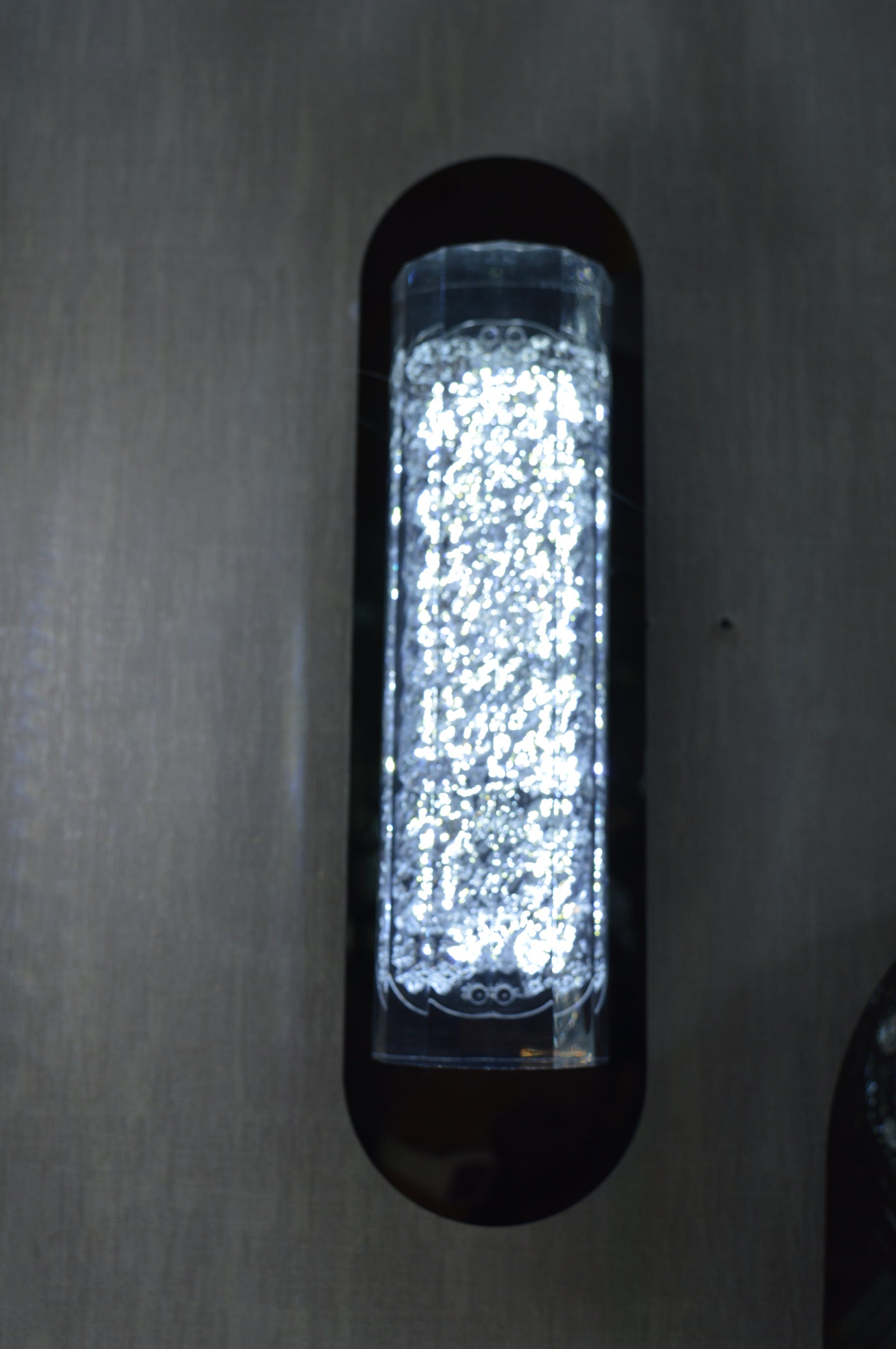 Crystal Tube LED Wall Light – Luxury Decorative Wall Fixture