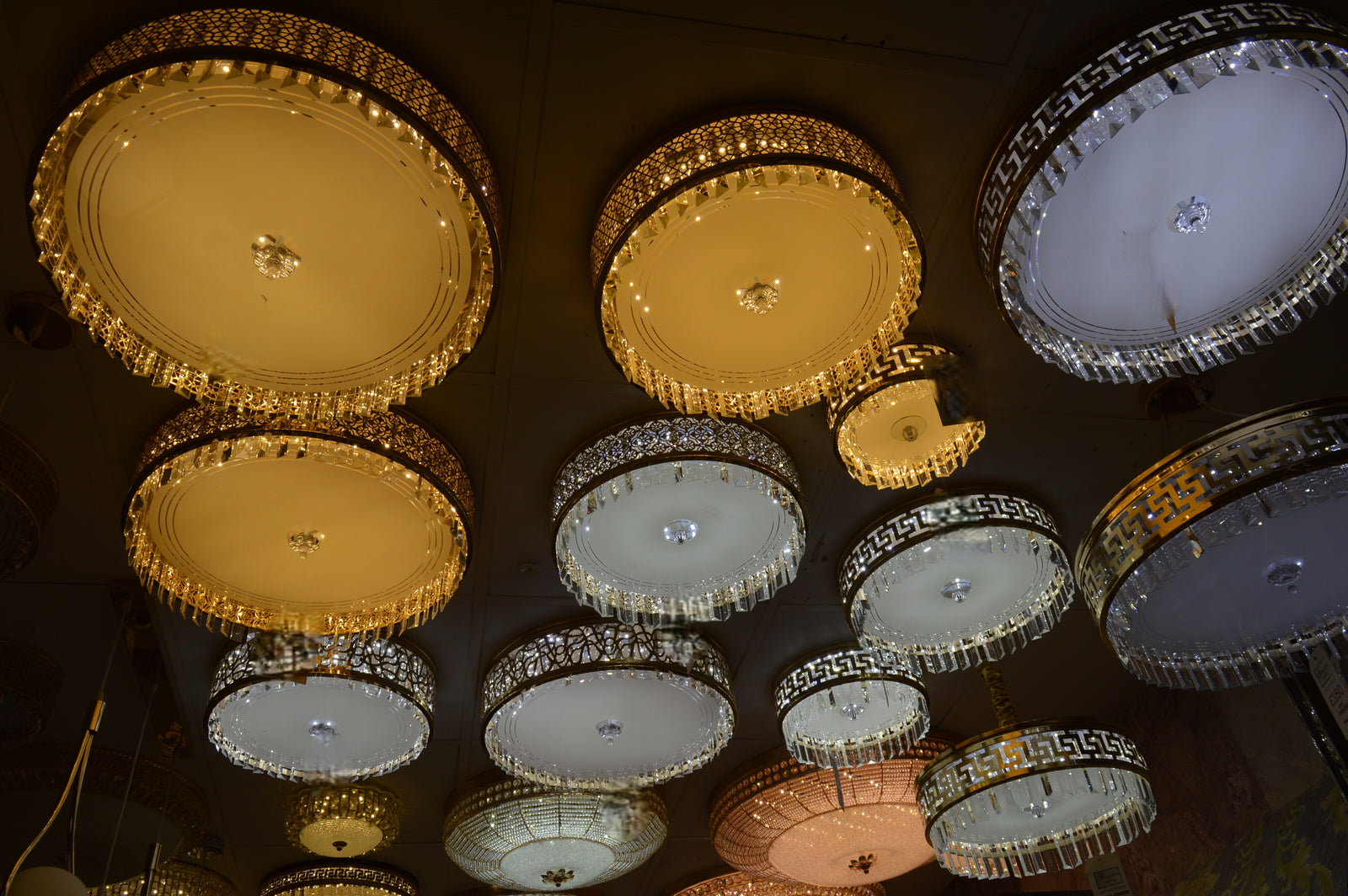 Modern Crystal Round Chandeliers with color changing features-C7049