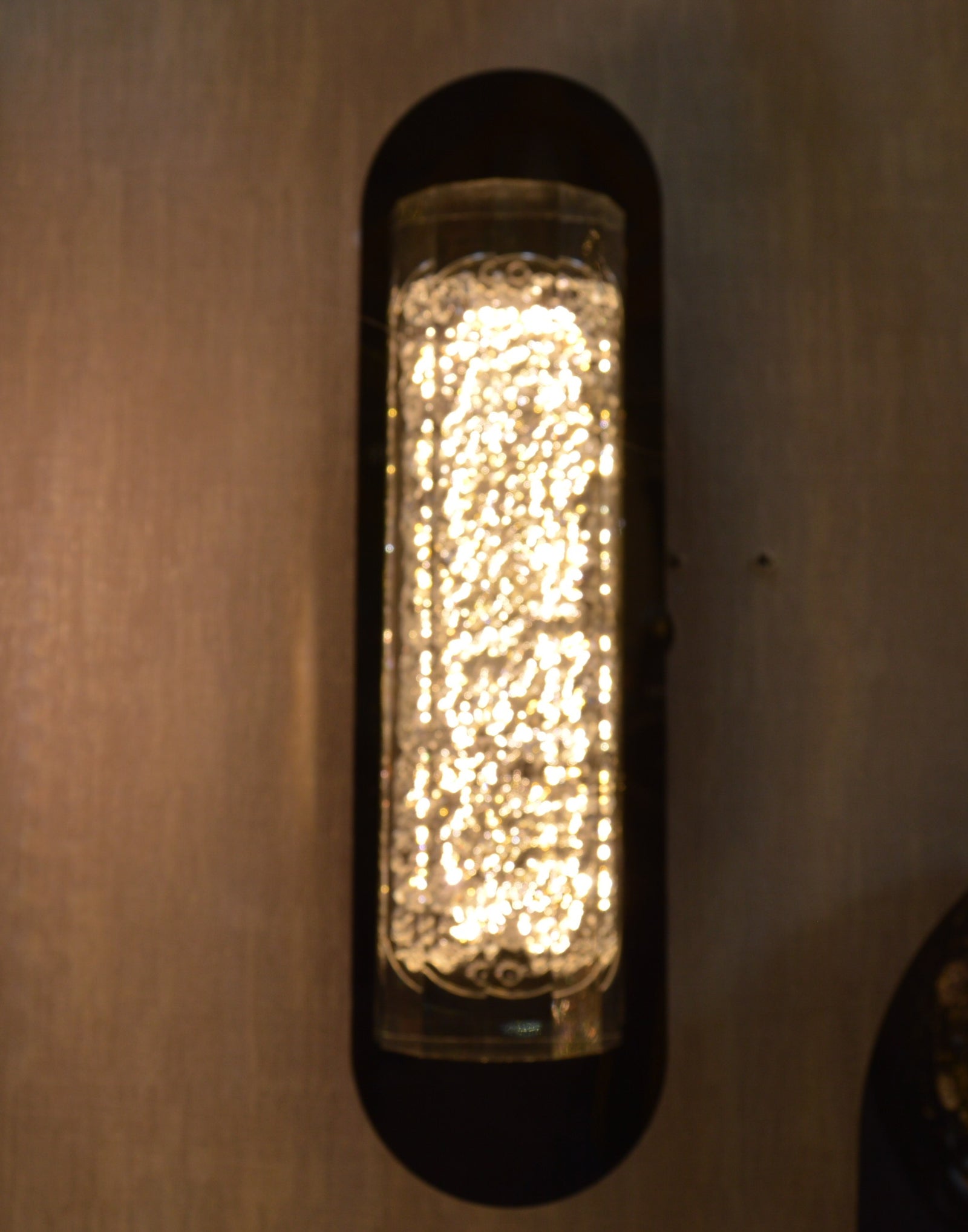 Crystal Tube LED Wall Light – Luxury Decorative Wall Fixture