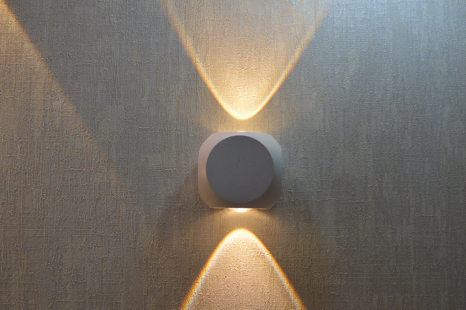 Round Beam LED Wall Light – Modern Dual Direction Glow