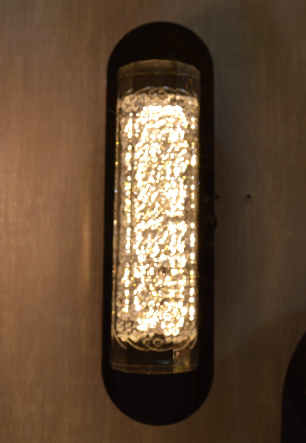Crystal Tube LED Wall Light – Luxury Decorative Wall Fixture