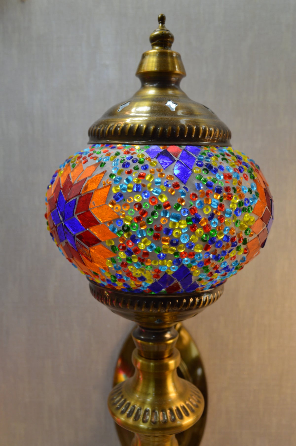 Luxury Turkish Mosaic Wall Lamp – Handcrafted Brass & Multicolor Glass Sconce
