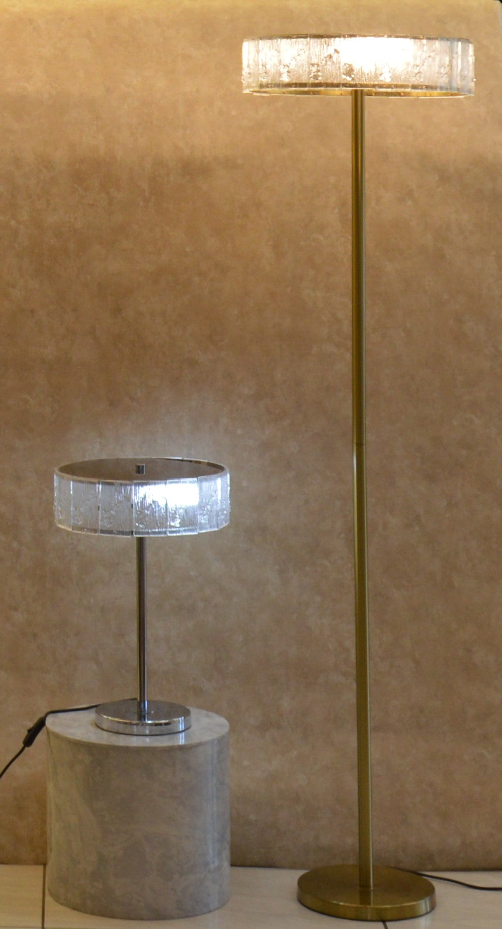 Vintage Murano Style Ice Glass Floor & Table Lamp Set Mid Century Modern