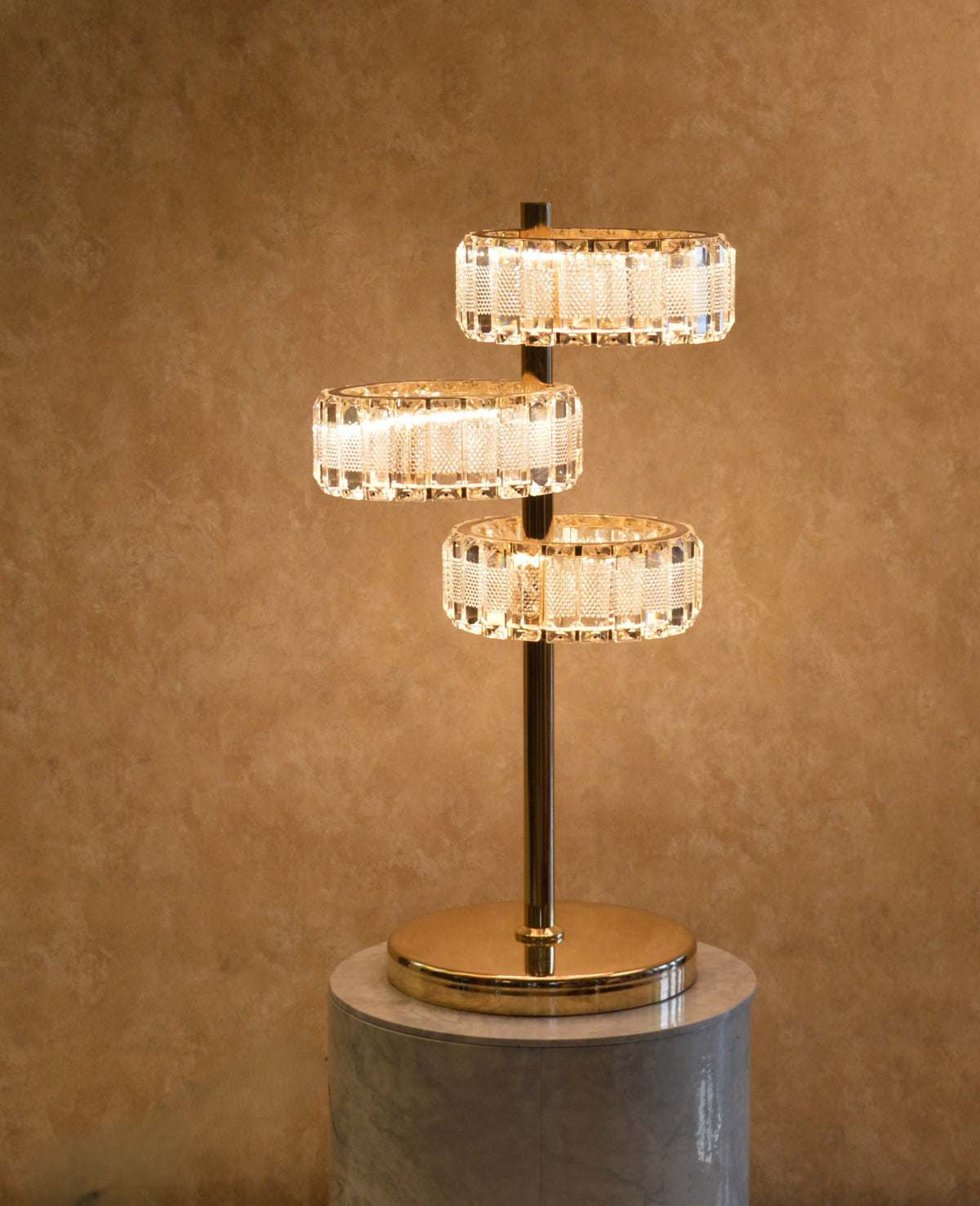Classic Modern Crystal Halo LED Floor Lamp & Table Lamp Set Contemporary Gold