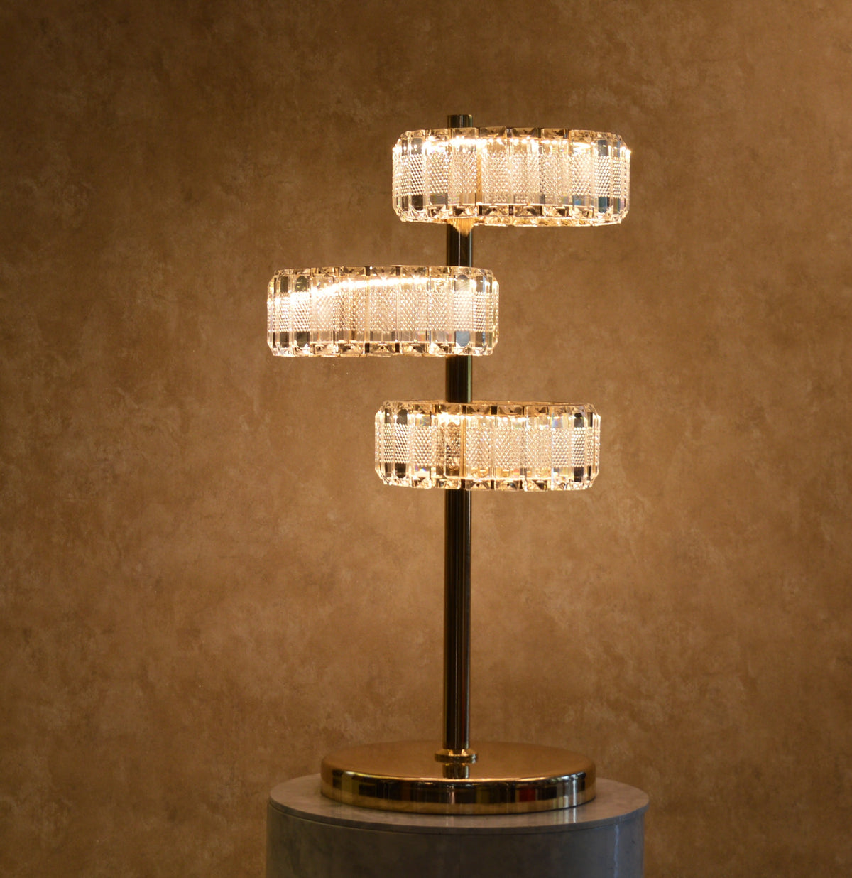 Classic Modern Crystal Halo LED Floor Lamp & Table Lamp Set Contemporary Gold