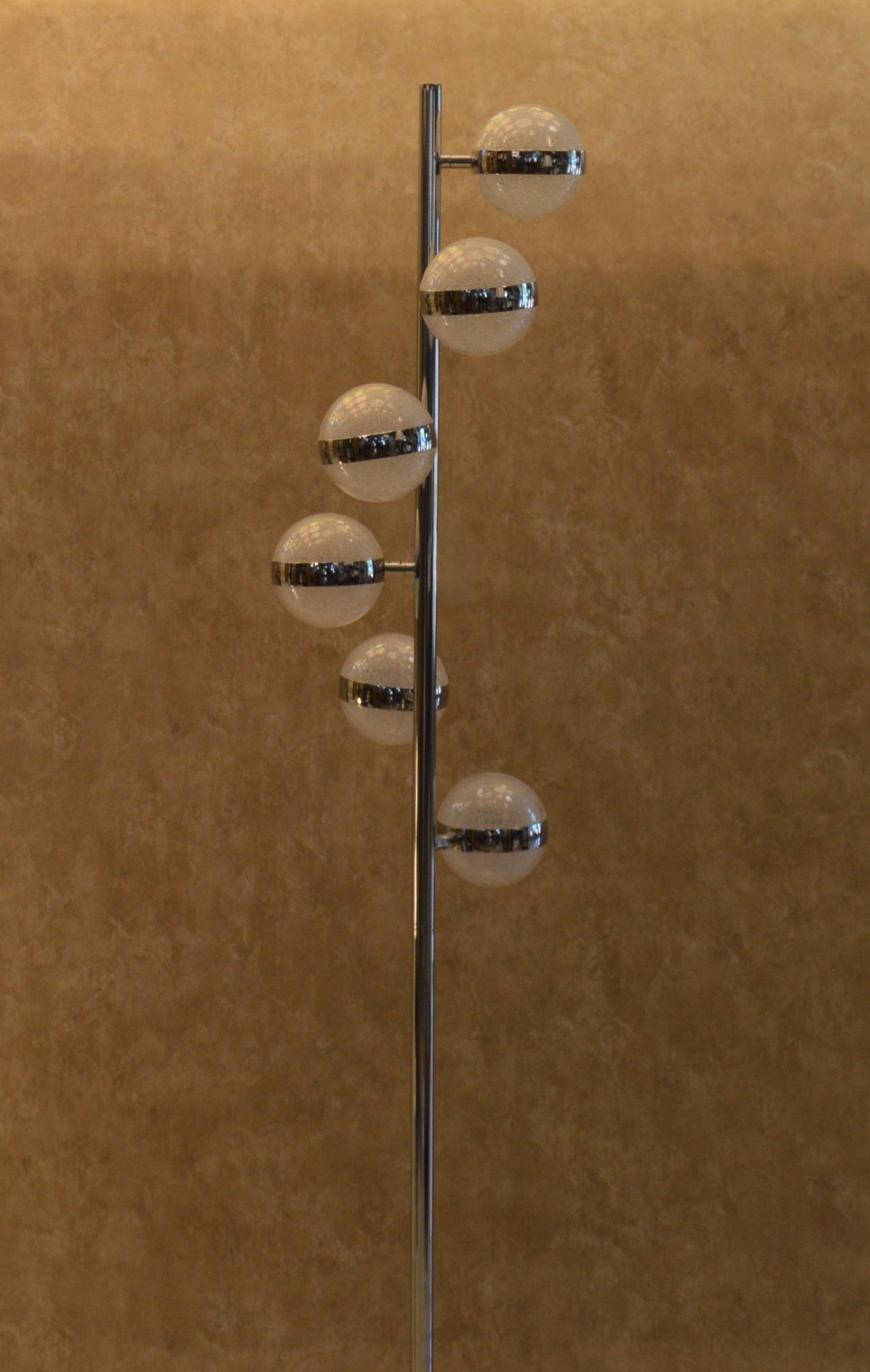 Kingston Lighting Nova Globe Table & Floor Lamp Set