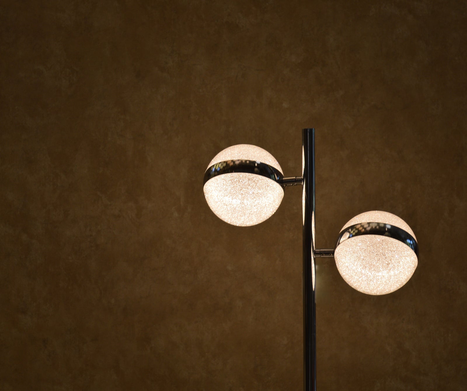 Kingston Lighting Nova Globe Table & Floor Lamp Set