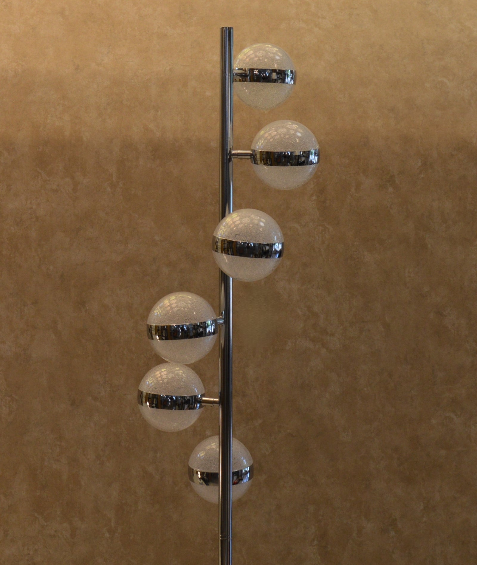 Kingston Lighting Nova Globe Table & Floor Lamp Set