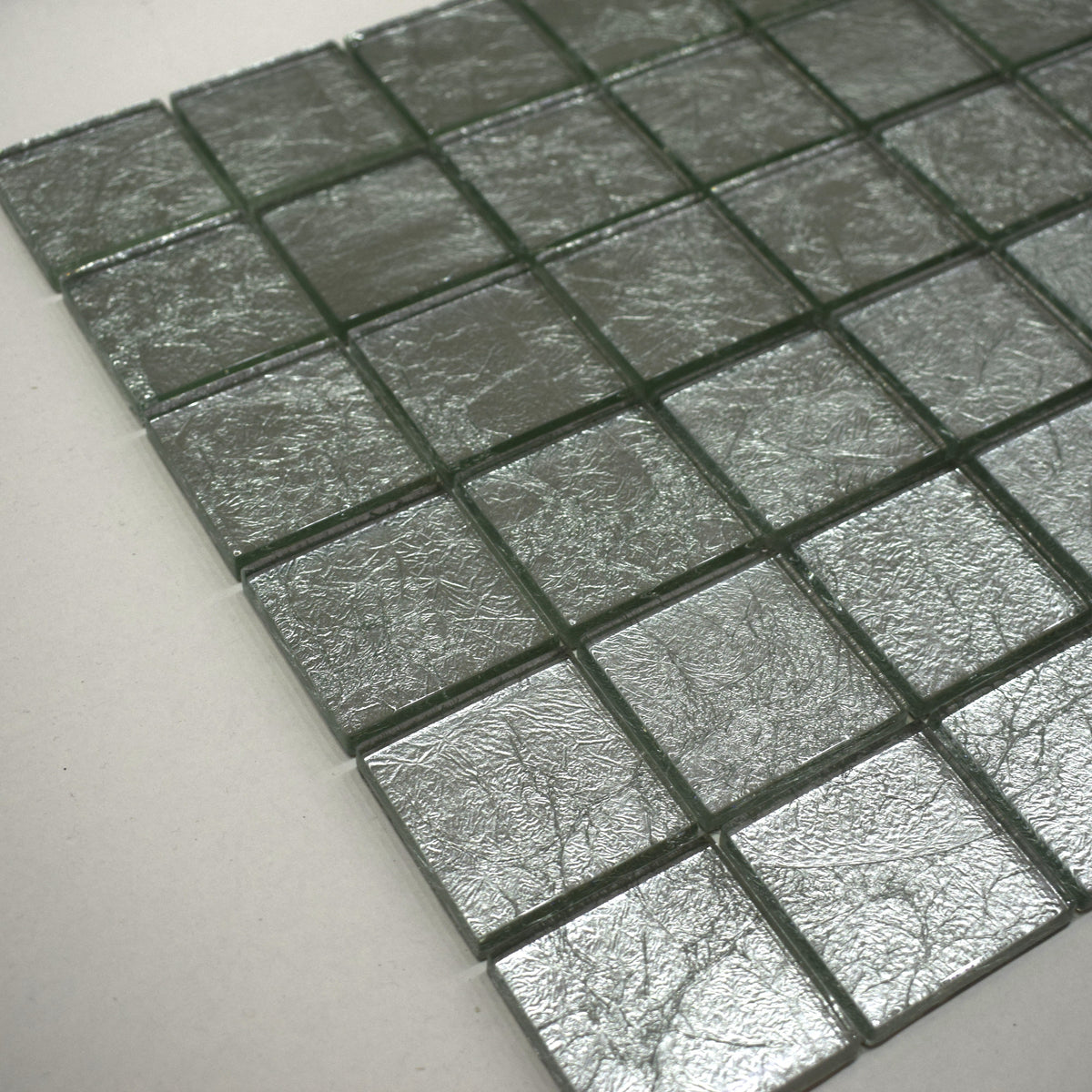 Silver Glint Glass Mosaic Tile-300*300*8mm-11sheets-1m2-48BTM-9K