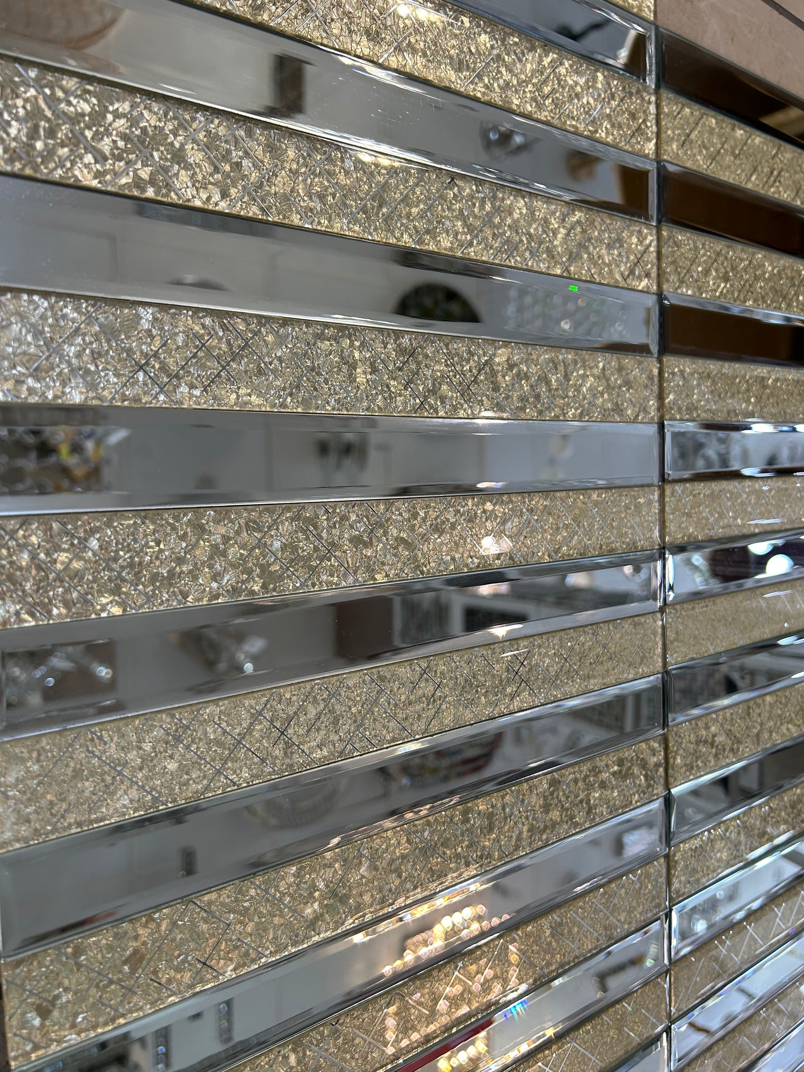 Gold Designed & Mirror Rectangle Glass Mosaic Tiles-300*300*8mm-11sheets-1m2-DZ3301