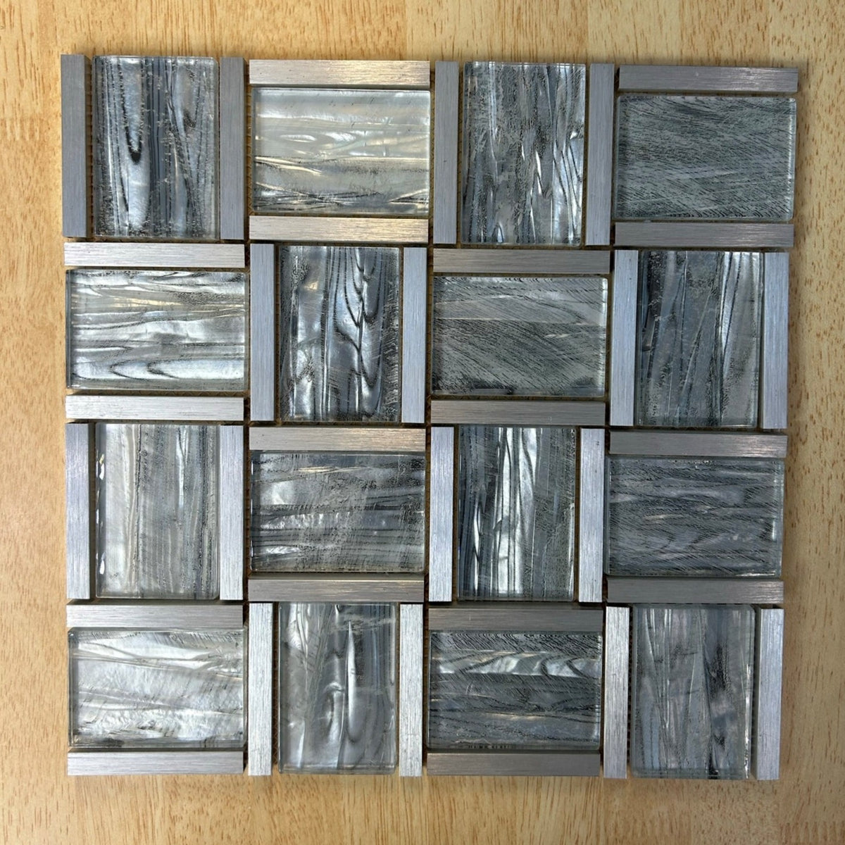 Silver Grey Metal Glass Mosaic Tiles-300*300*8mm-11sheets-1m2-BAW03