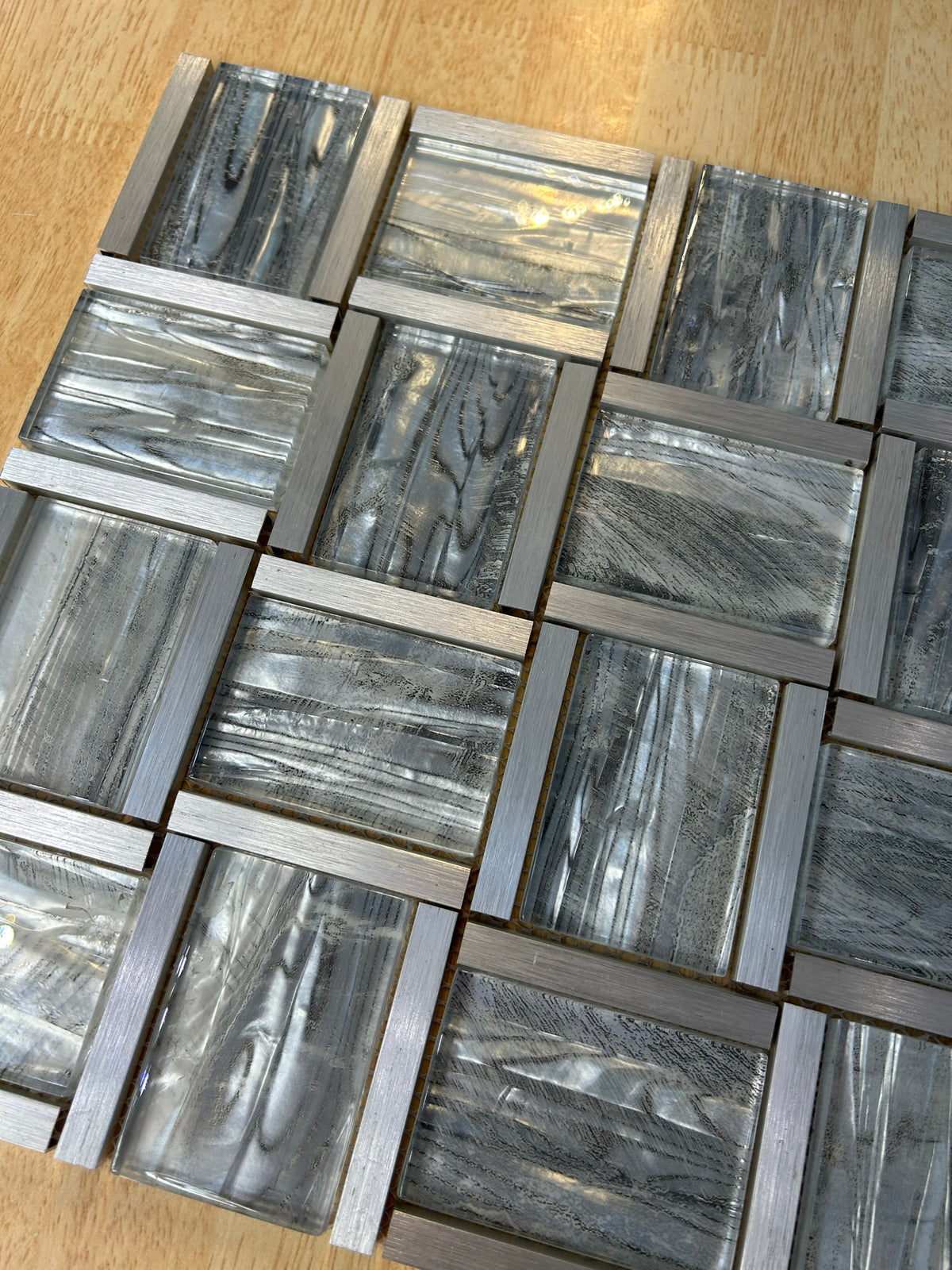 Silver Grey Metal Glass Mosaic Tiles-300*300*8mm-11sheets-1m2-BAW03