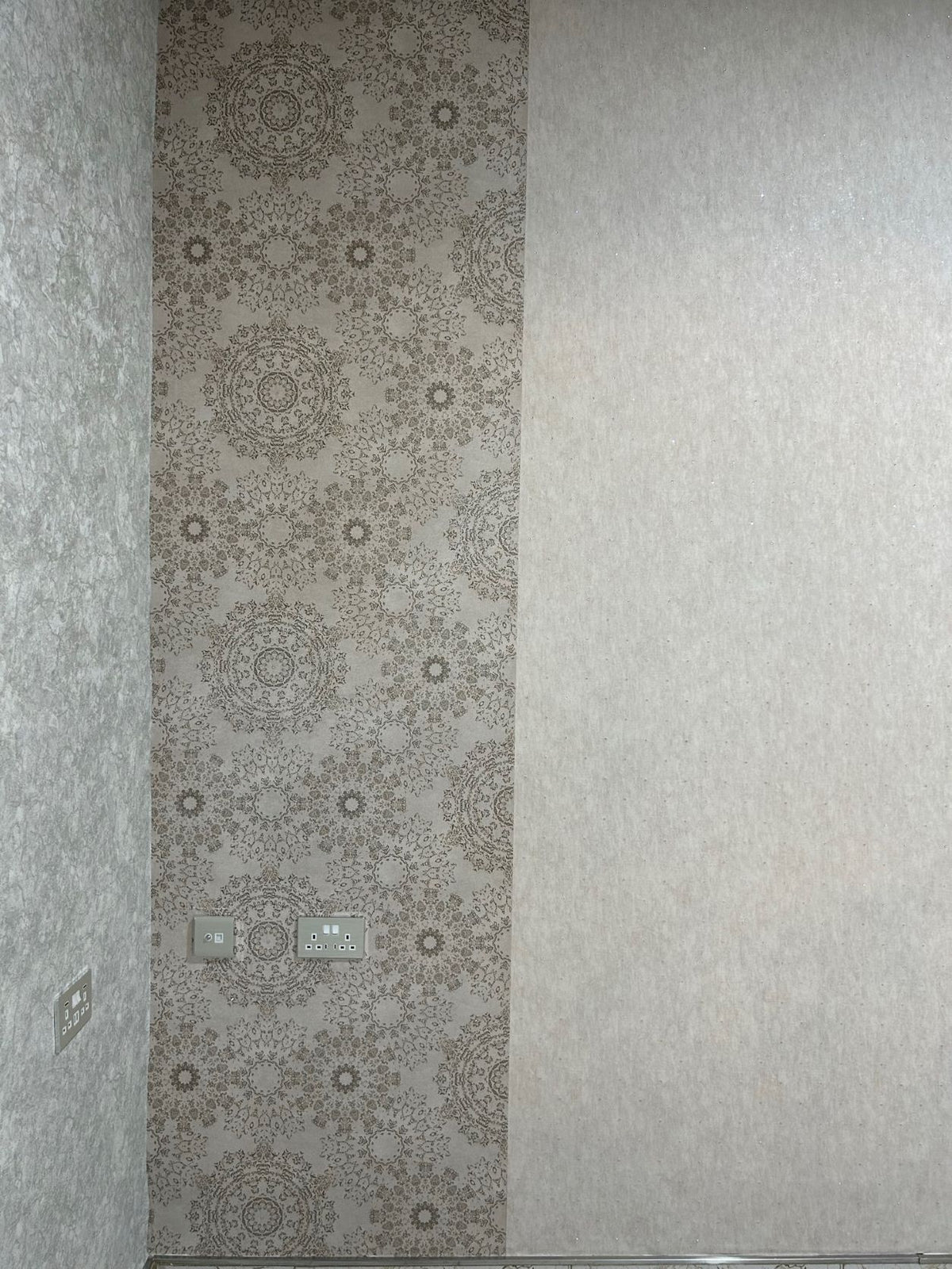 Secret Palace diamond wallpapers -Grey, Cream & Black Wallpapers-DK.T21250-1,2 & 4