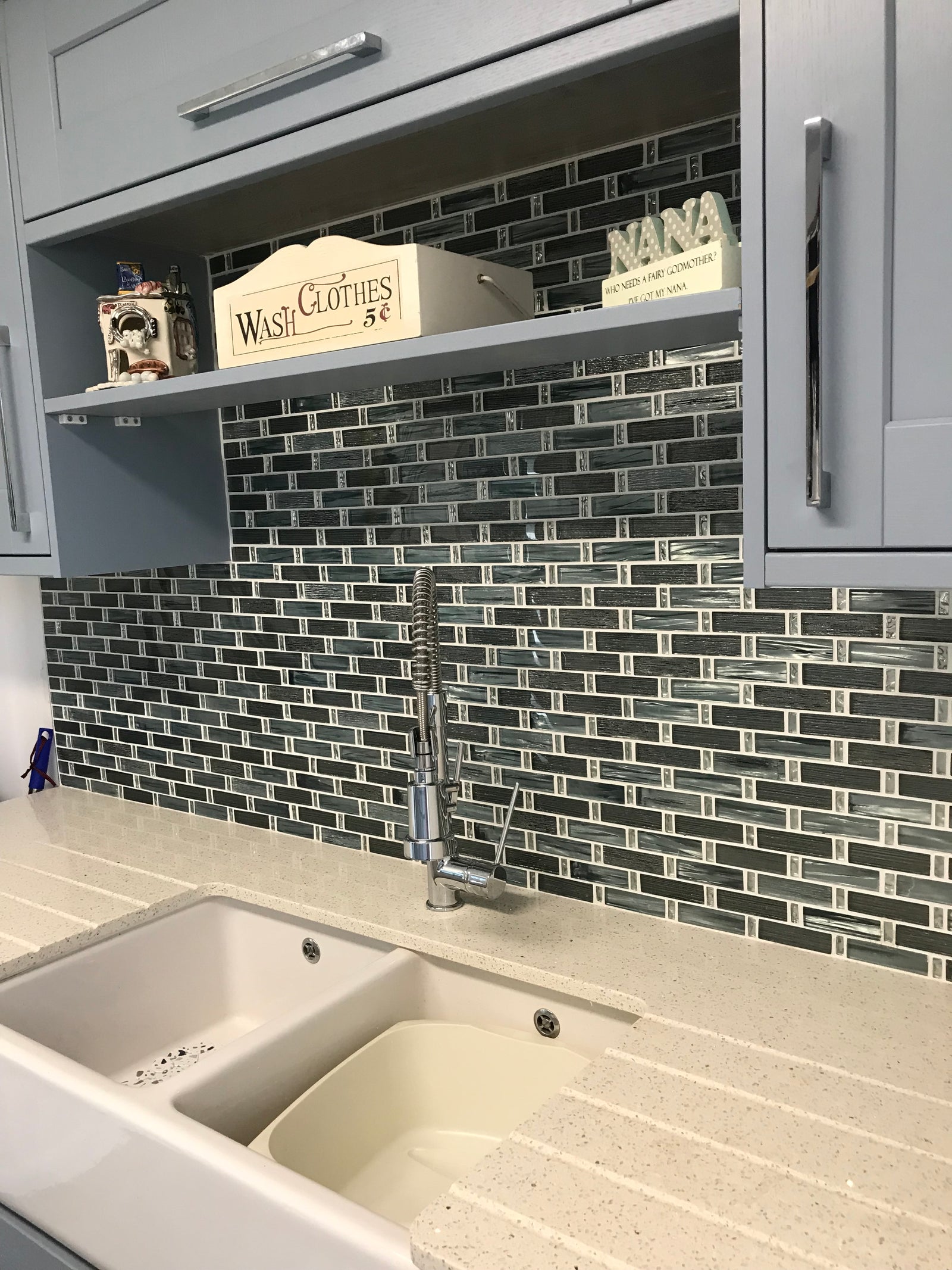 Ink Blue Glass Mosaic Tiles-300*300*8mm-11sheets-1m2-KRB17-01