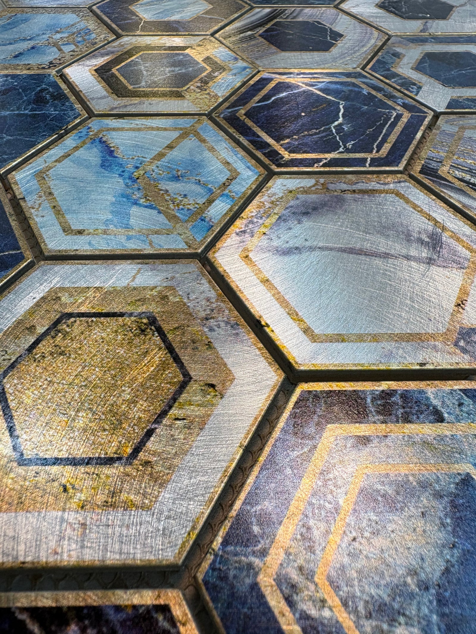 Hexagonal Colourful Mosaic Tiles - 260*300*8mm - 11sheets = 1 meter square - DZ-157