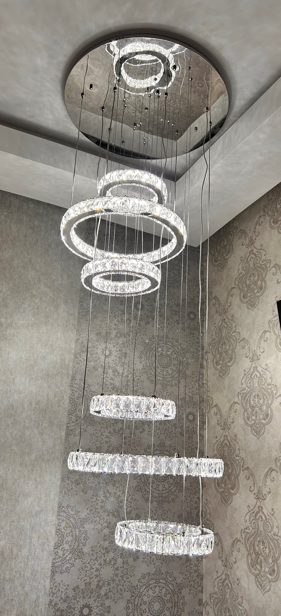 Luxury Crystal LED Multi-Ring Chandelier Ceiling Light – Modern Spiral Pendant, Dimmable, Chrome Finish, Designer Statement Lighting