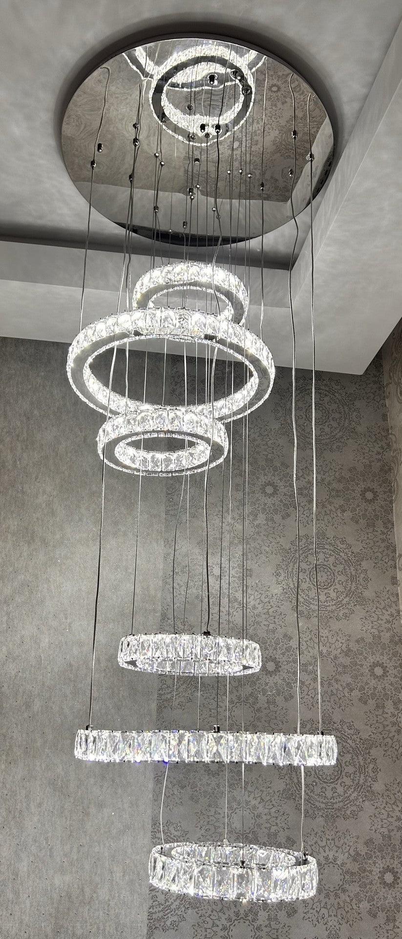 Luxury Crystal LED Multi-Ring Chandelier Ceiling Light – Modern Spiral Pendant, Dimmable, Chrome Finish, Designer Statement Lighting