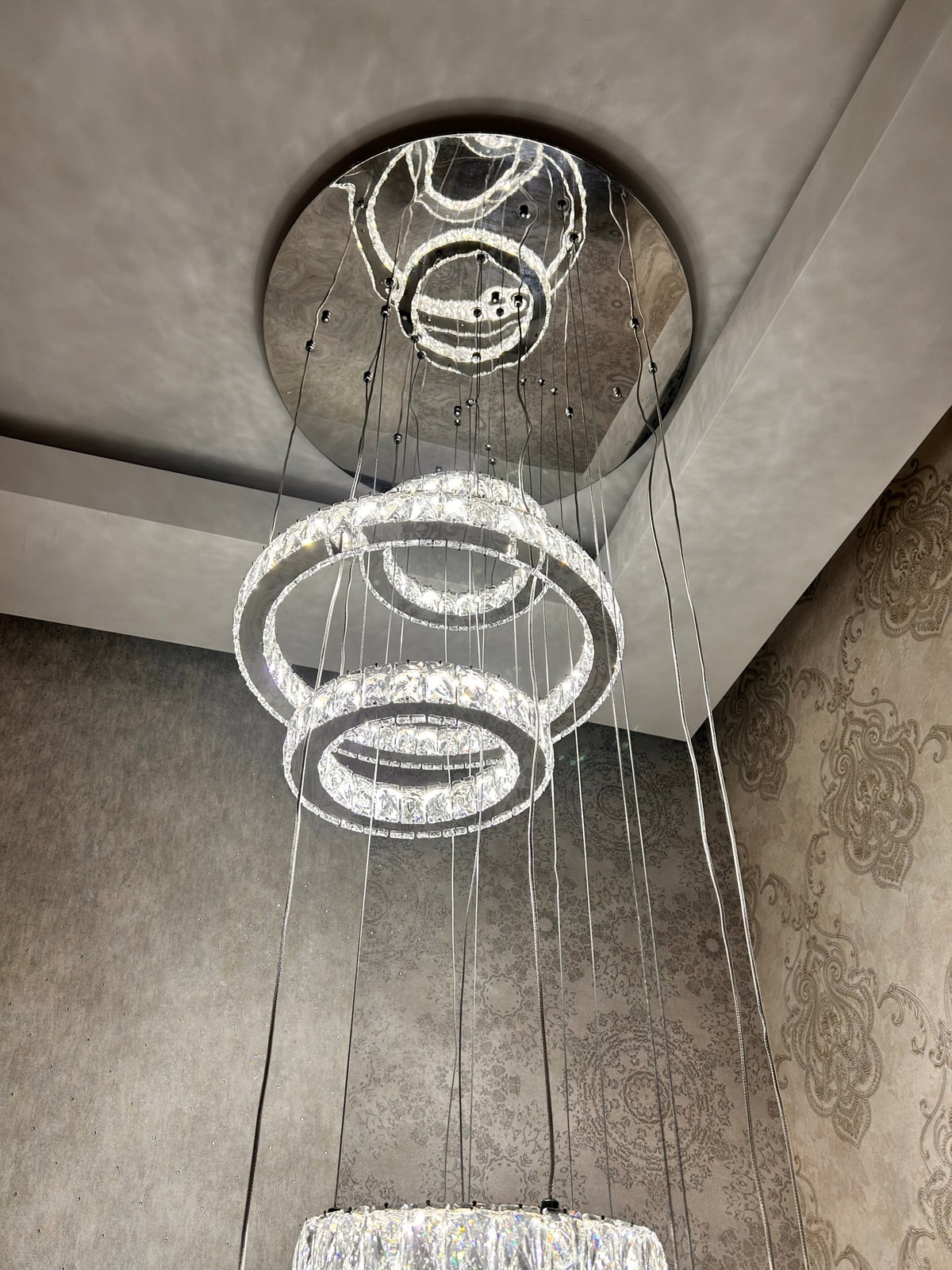 Luxury Crystal LED Multi-Ring Chandelier Ceiling Light – Modern Spiral Pendant, Dimmable, Chrome Finish, Designer Statement Lighting