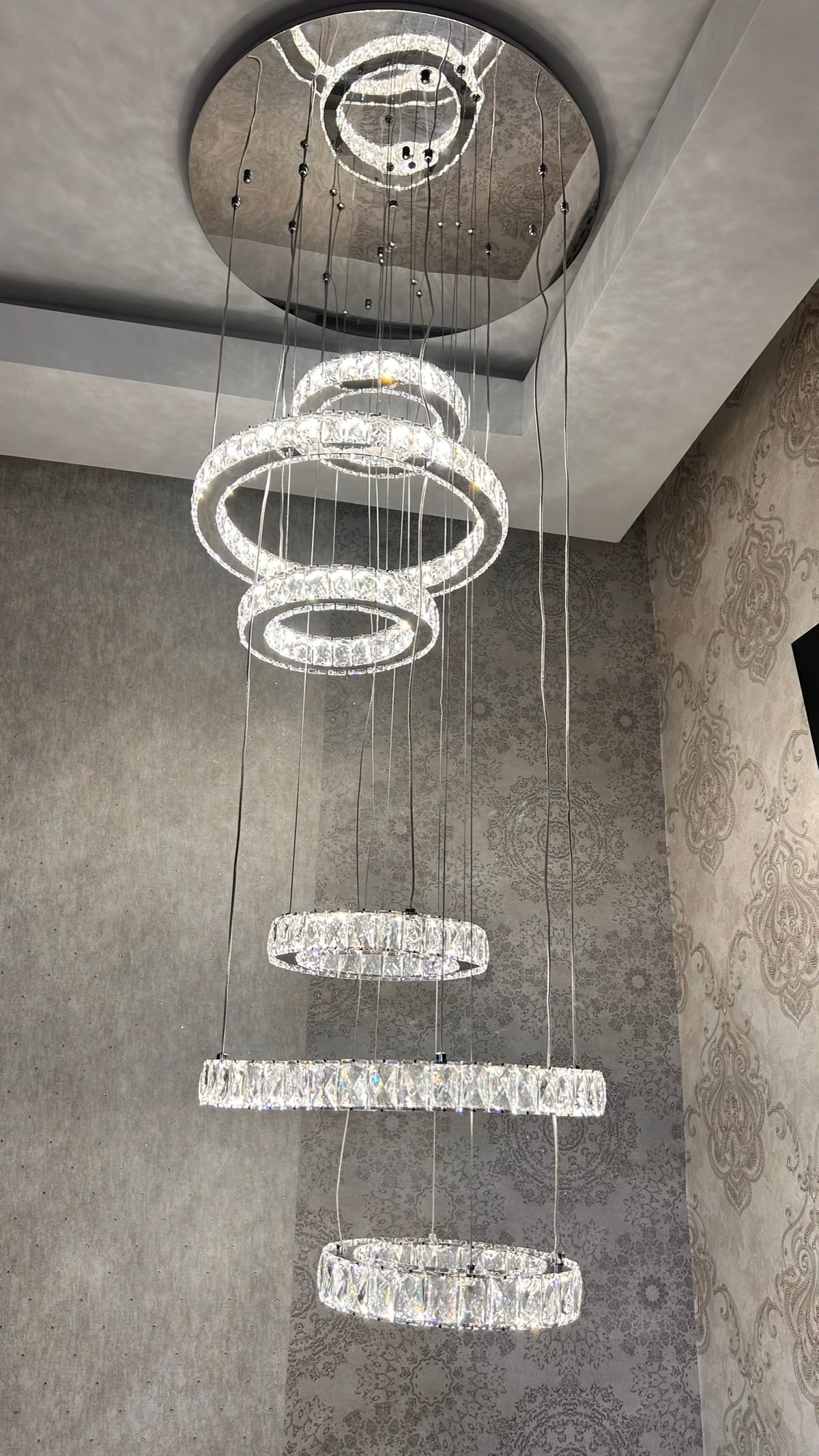 Luxury Crystal LED Multi-Ring Chandelier Ceiling Light – Modern Spiral Pendant, Dimmable, Chrome Finish, Designer Statement Lighting