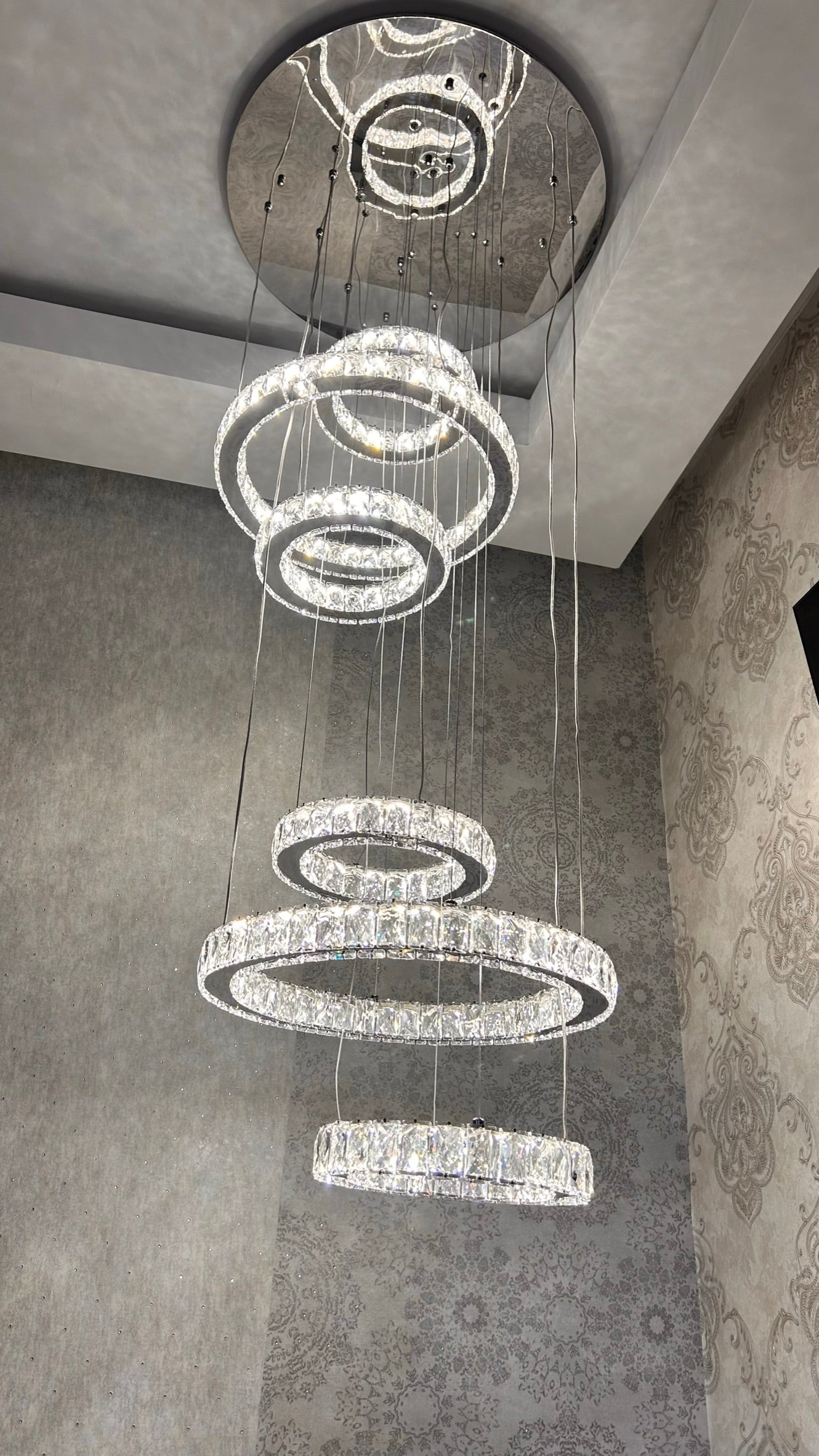 Luxury Crystal LED Multi-Ring Chandelier Ceiling Light – Modern Spiral Pendant, Dimmable, Chrome Finish, Designer Statement Lighting