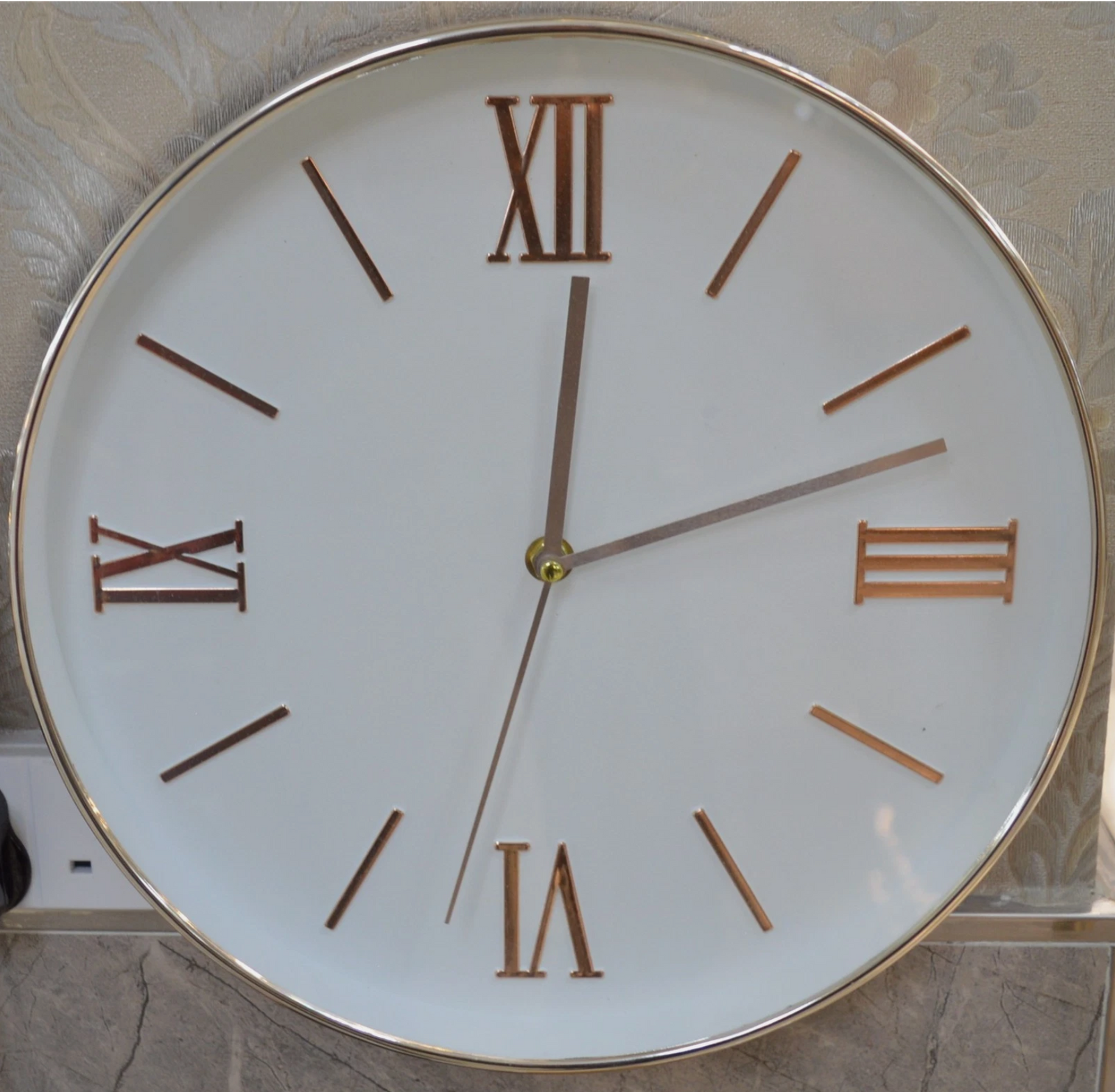 Large Modern Wall Clock Gold Trim Roman Numerals Silent Quartz Home Decor