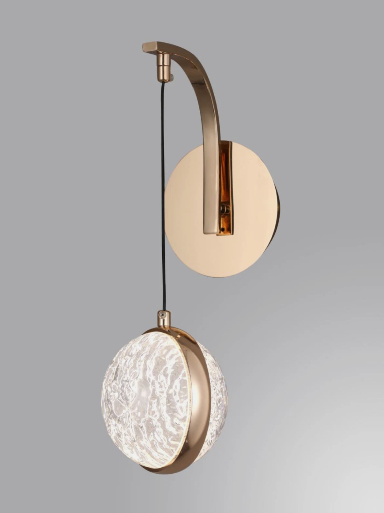 Luxury Crystal LED Wall Light Gold Modern Bedside Pendant Sconce Designer Lamp