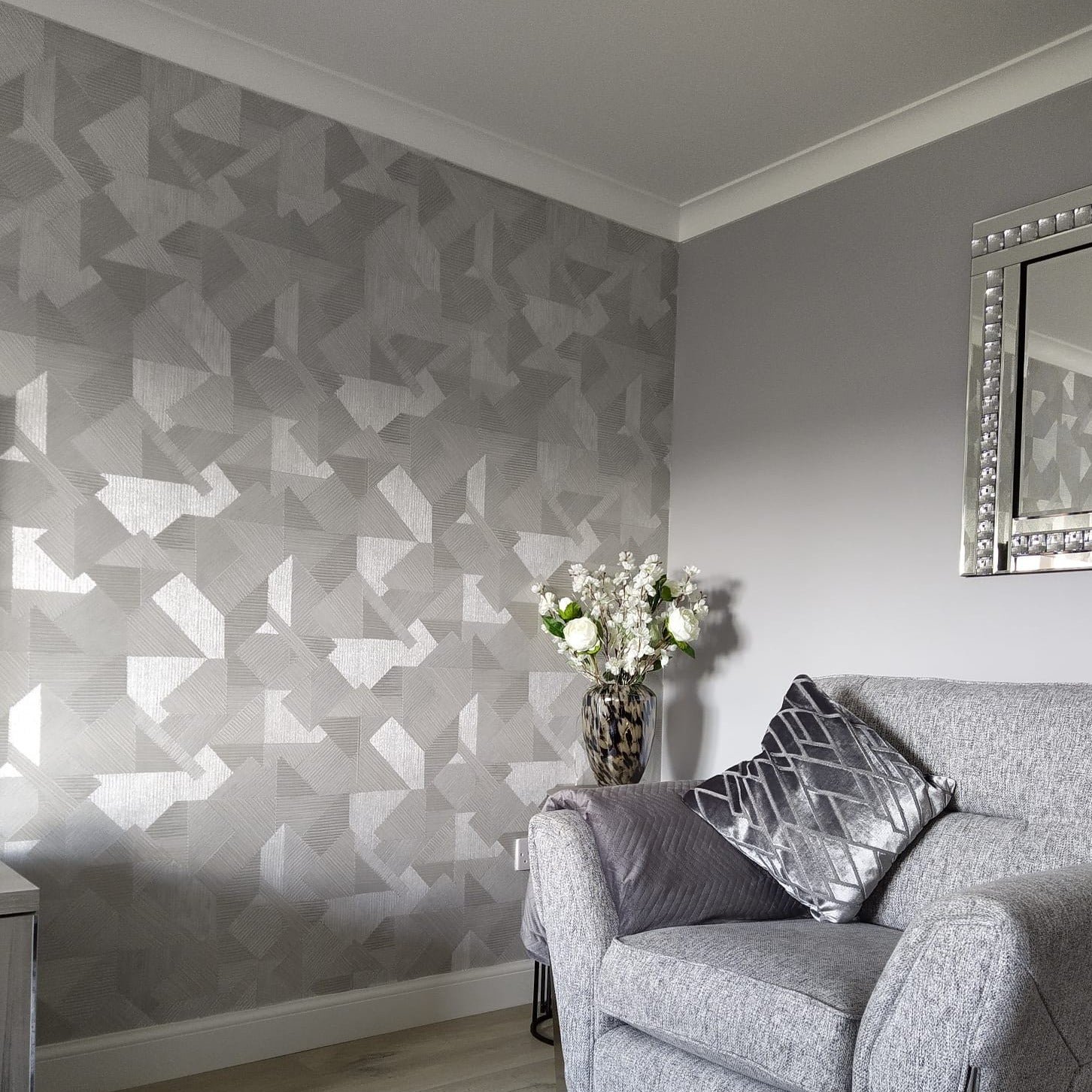 Silver 3D Pattern Wallpapers-AE11605-15mtr Length and 1mtr Width-Equal to Normal 3Rolls