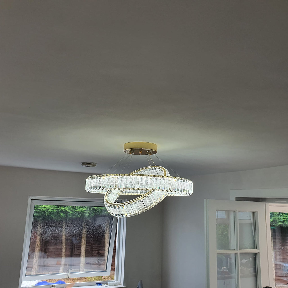 Modern Crystal Pendant Ceiling Light-colour changing brightness adjustment feature-remote control- with matching Floor & Table Lamps –Y608-400+600