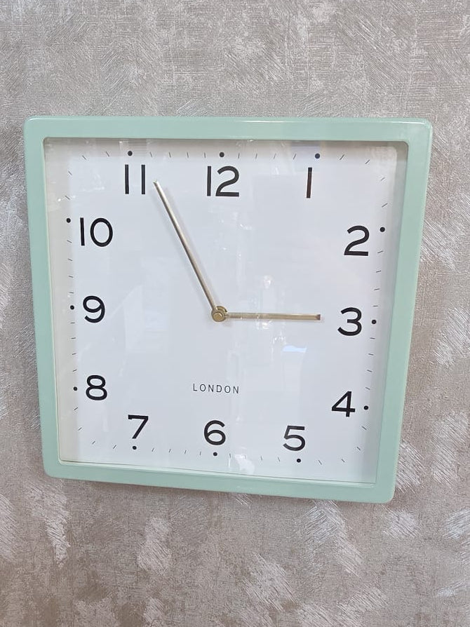 Share Square Wall Clock “London” – Modern Minimalist Design – Black or Mint Green