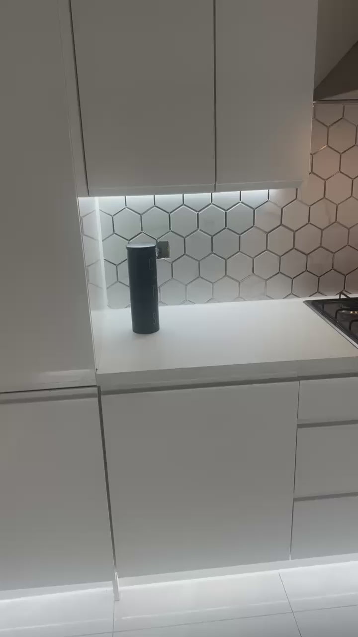 Hexagonal Gold and White Elegant Porcelain Mosaic Tiles-220*380*8mm
