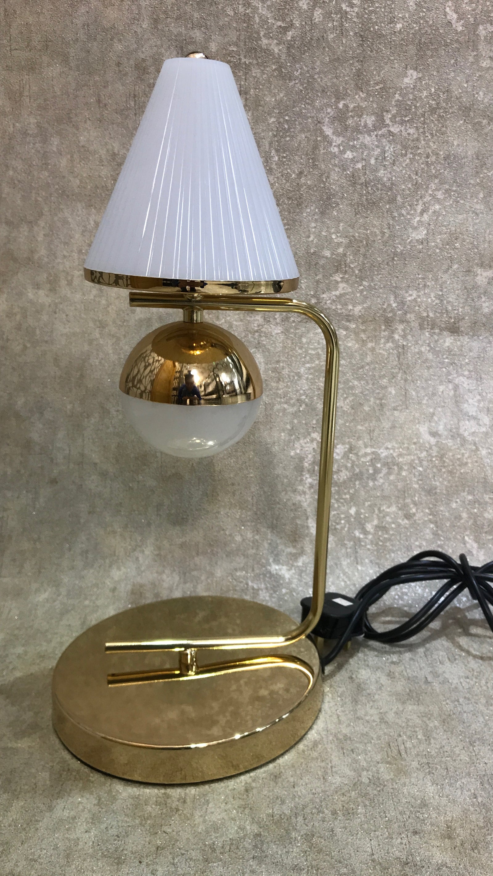 Crystallic LED Table Lamps with touch sensitive and Color Changing features