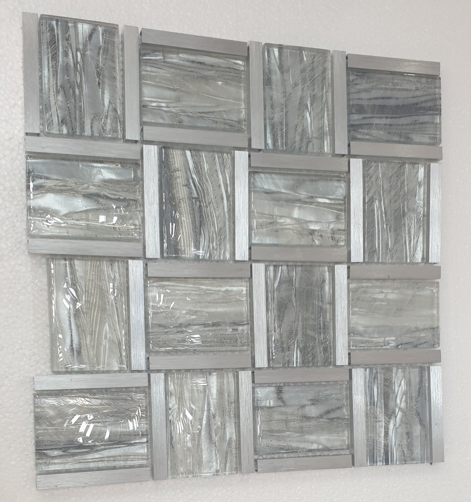 Silver Grey Metal Glass Mosaic Tiles-300*300*8mm-11sheets-1m2-BAW03