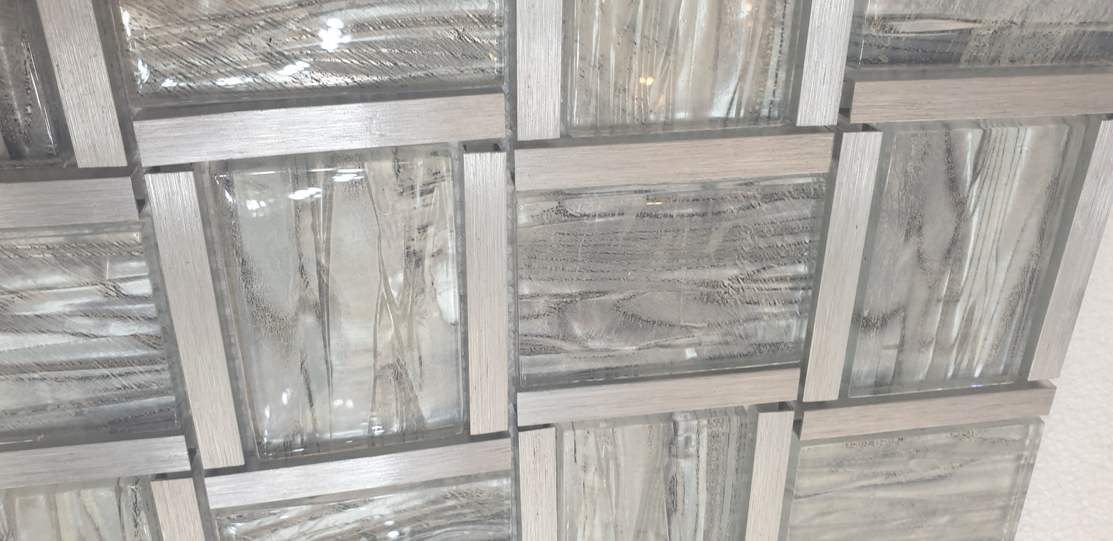 Silver Grey Metal Glass Mosaic Tiles-300*300*8mm-11sheets-1m2-BAW03