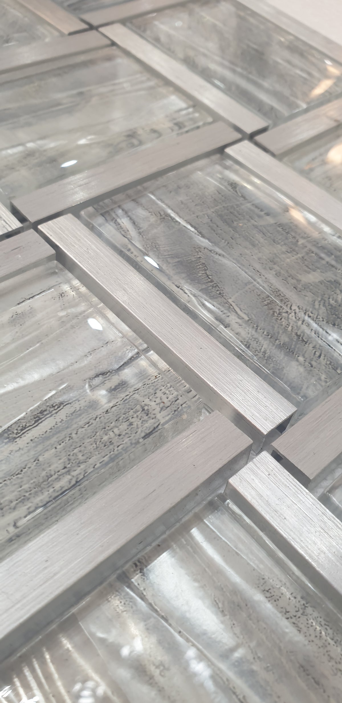 Silver Grey Metal Glass Mosaic Tiles-300*300*8mm-11sheets-1m2-BAW03