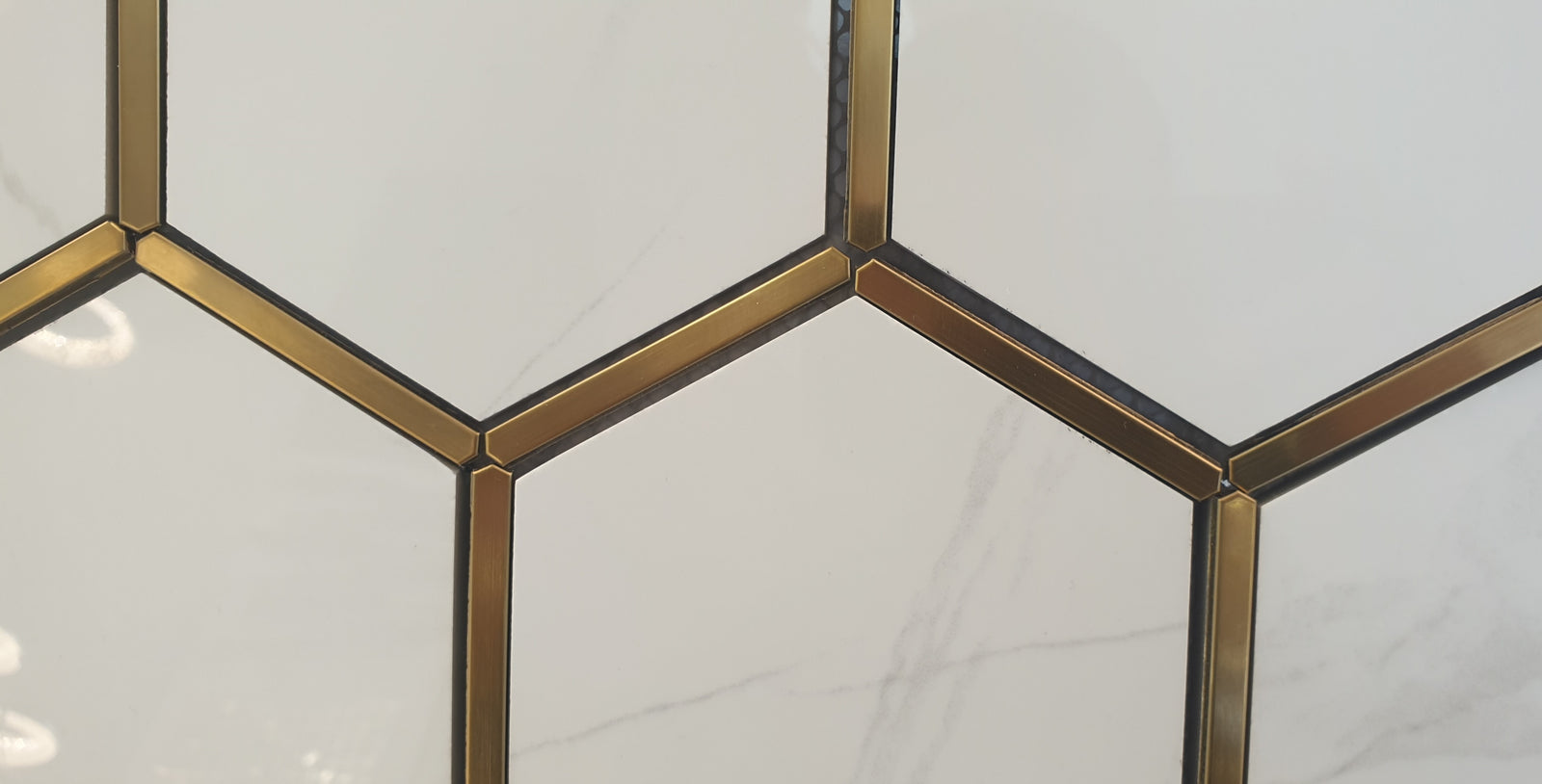 Hexagonal Gold and White Elegant Porcelain Mosaic Tiles-220*380*8mm-11sheets-1m2-HEX-POR04