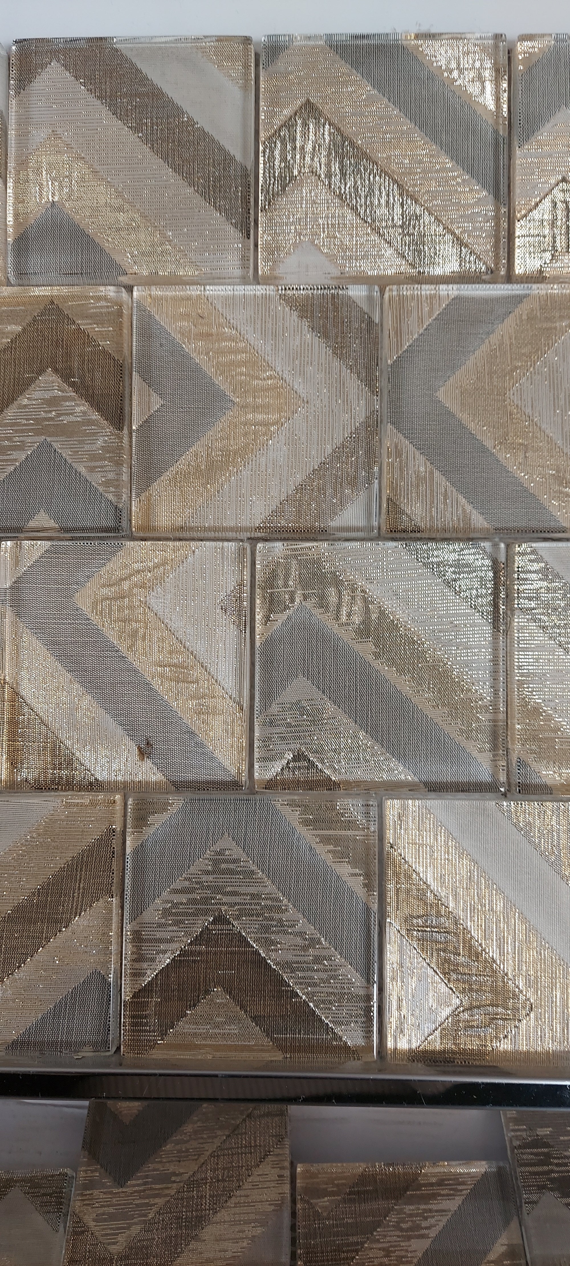 Modern silver arrows glass mosaic tile