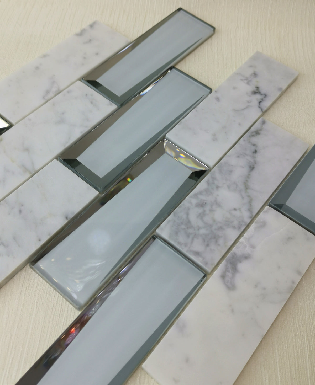 Grey Marble and Mirror Glass elegant and modern mosaic tiles-300*300*8mm-11sheets-1m2-3DMROCAR01
