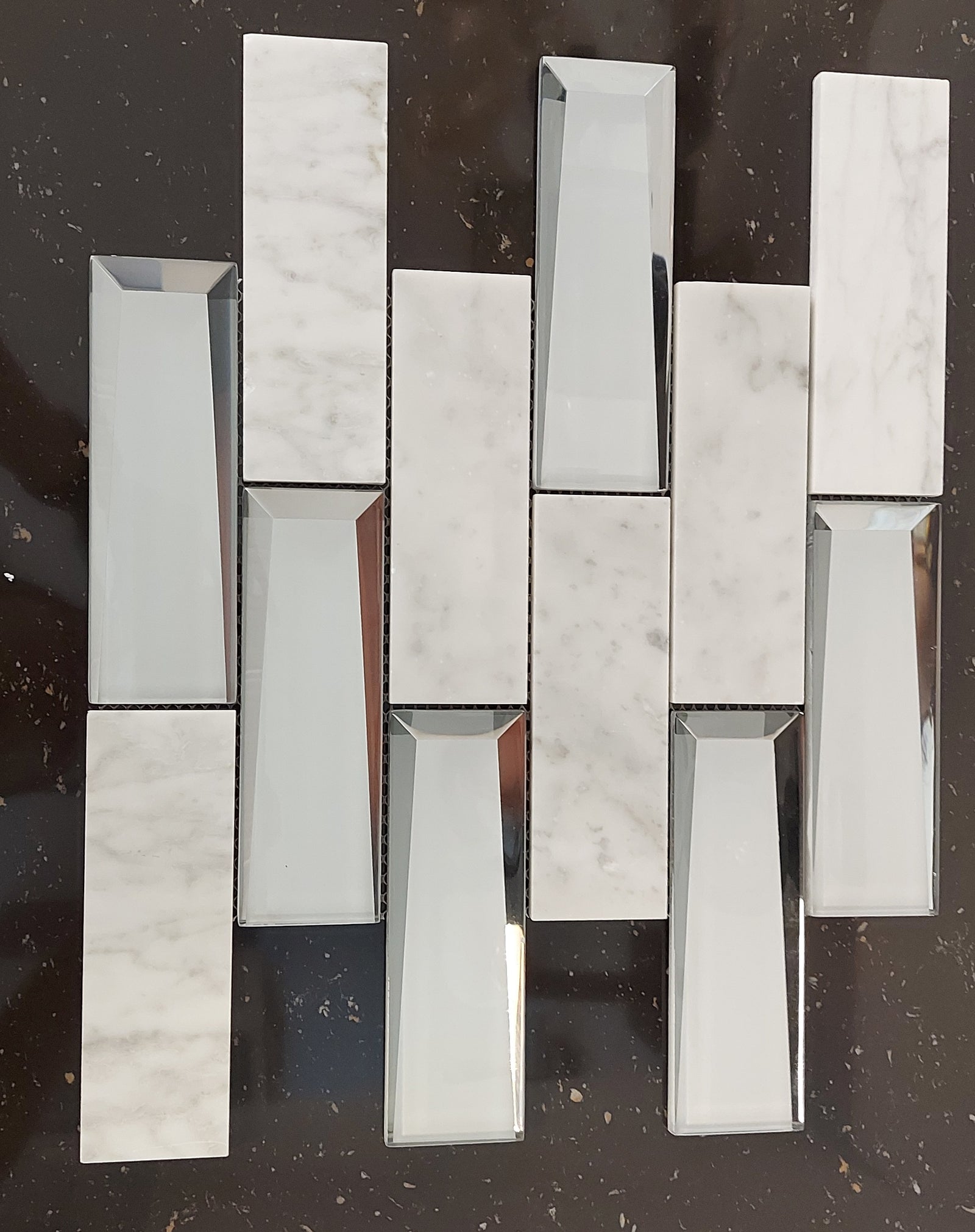 Grey Marble and Mirror Glass elegant and modern mosaic tiles-300*300*8mm-11sheets-1m2-3DMROCAR01