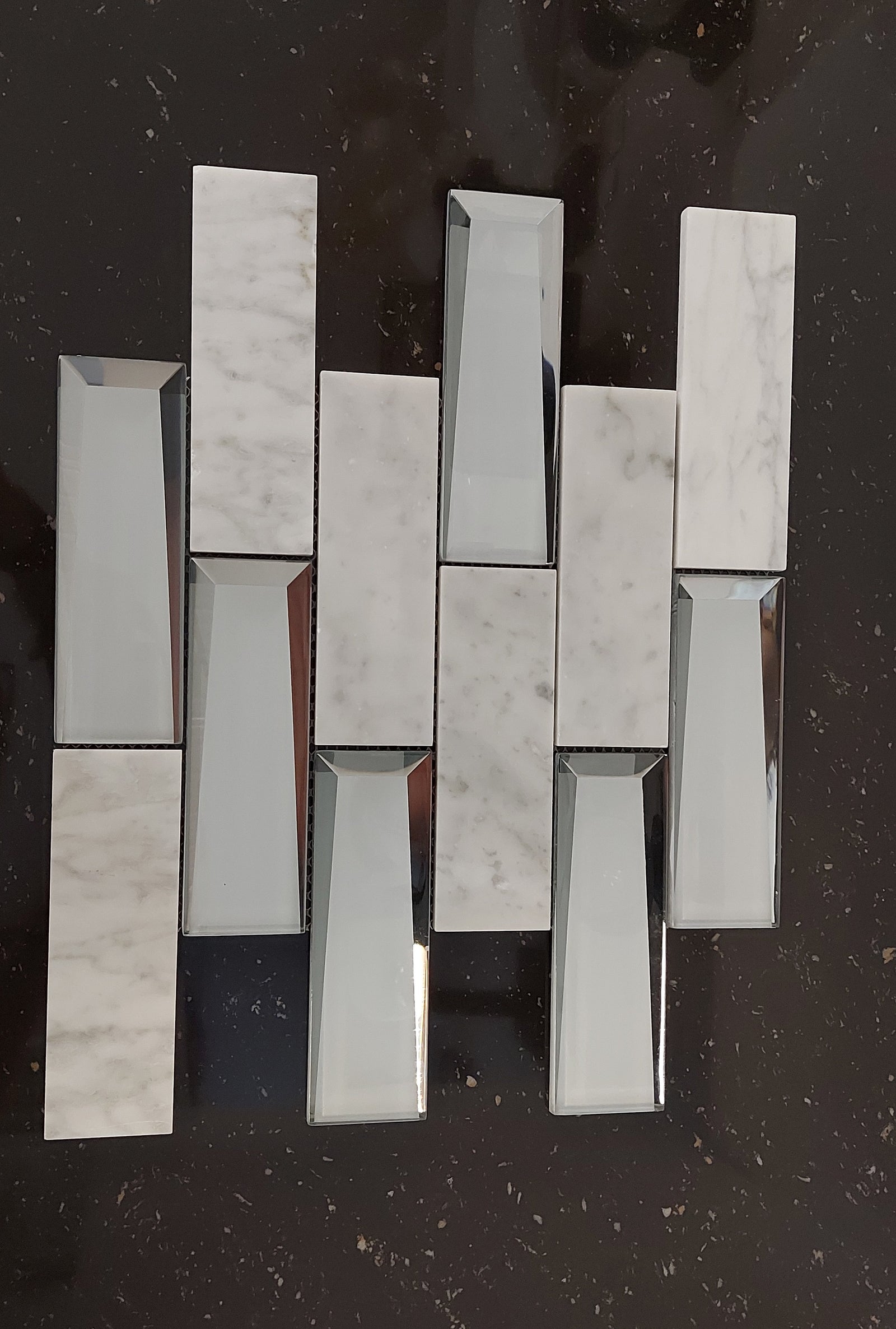 Grey Marble and Mirror Glass elegant and modern mosaic tiles-300*300*8mm-11sheets-1m2-3DMROCAR01