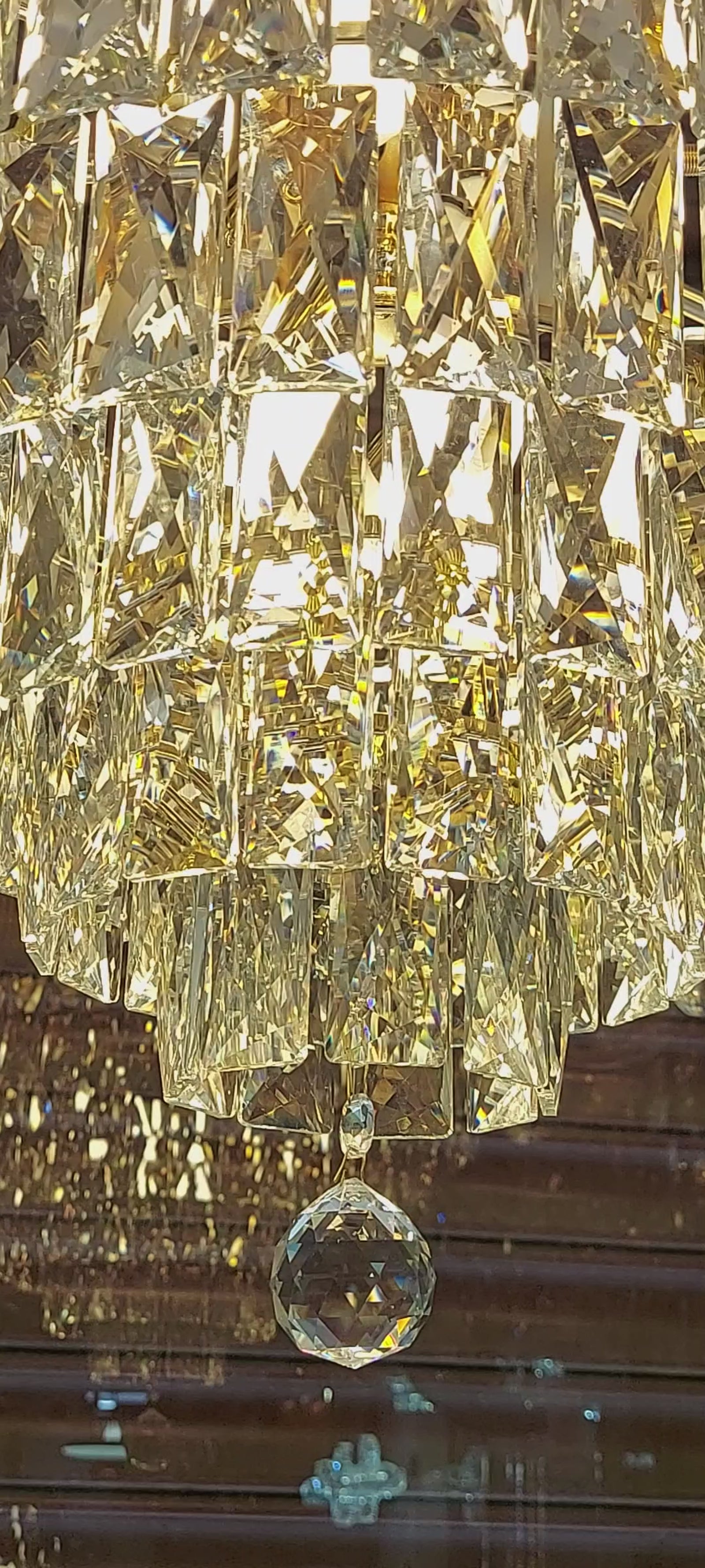 Modern Luxury Crystal Chandeliers –Round(Gold)-6806-8 & 10,Rectangle-6810-10K