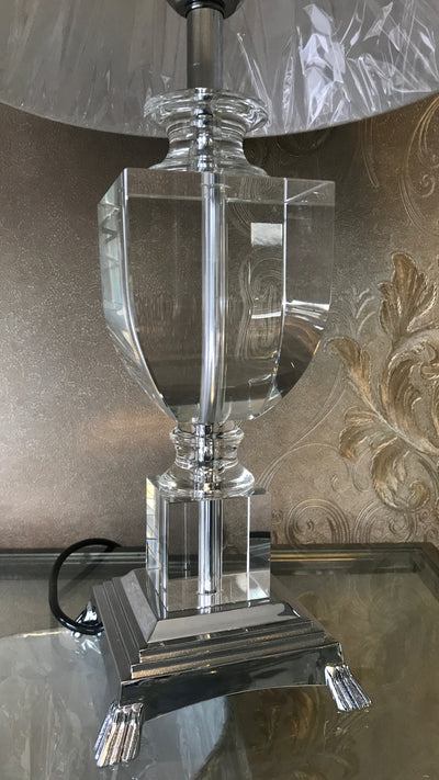 Cup crystallic lamp with heavy metallic base [A336G | A336S]