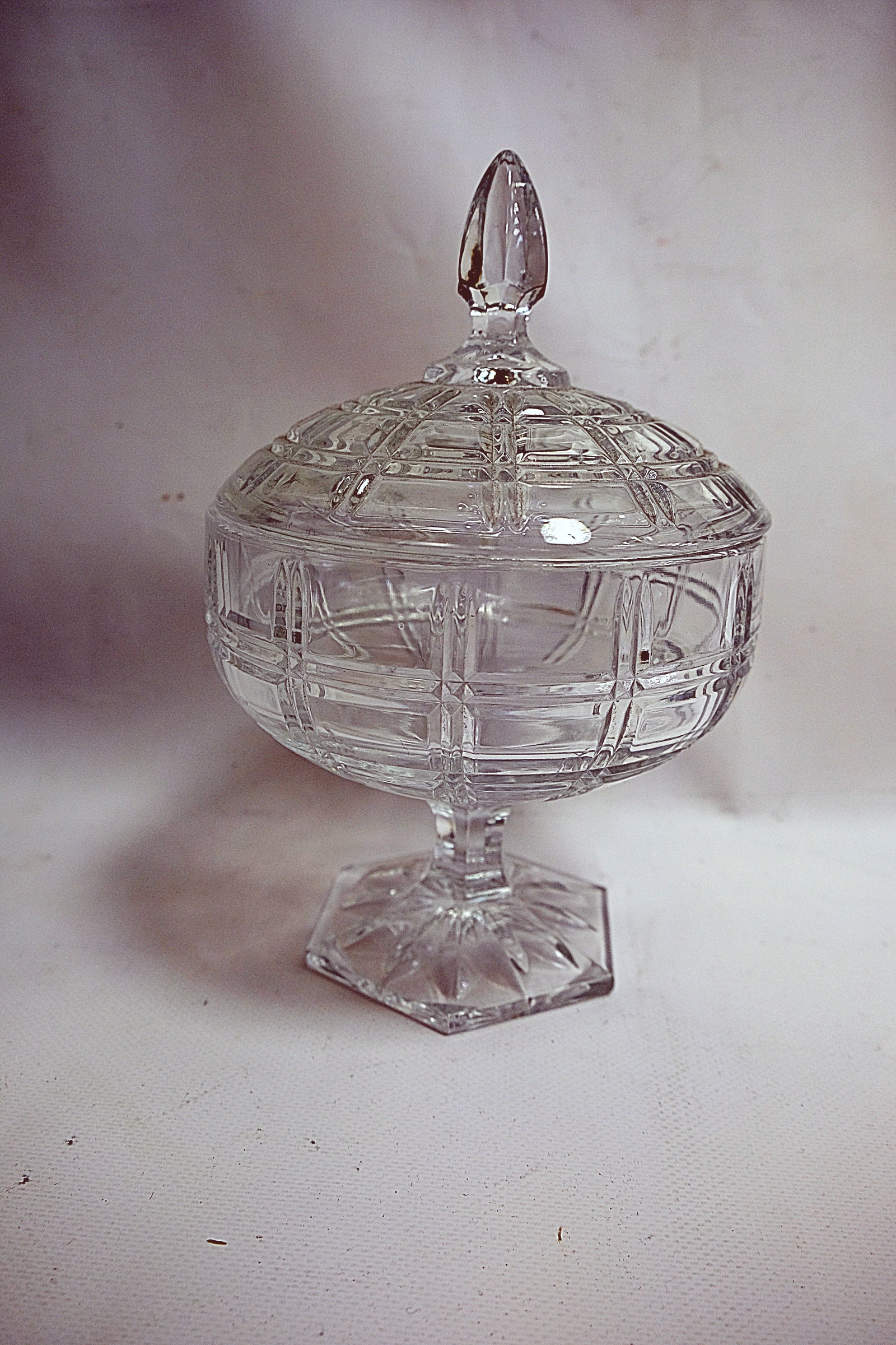 Golden Crystal Glass Bowl / Fruit Plate