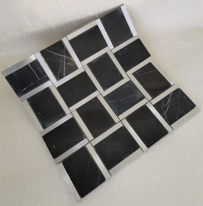 Porcelain and Aluminium mosaic tile