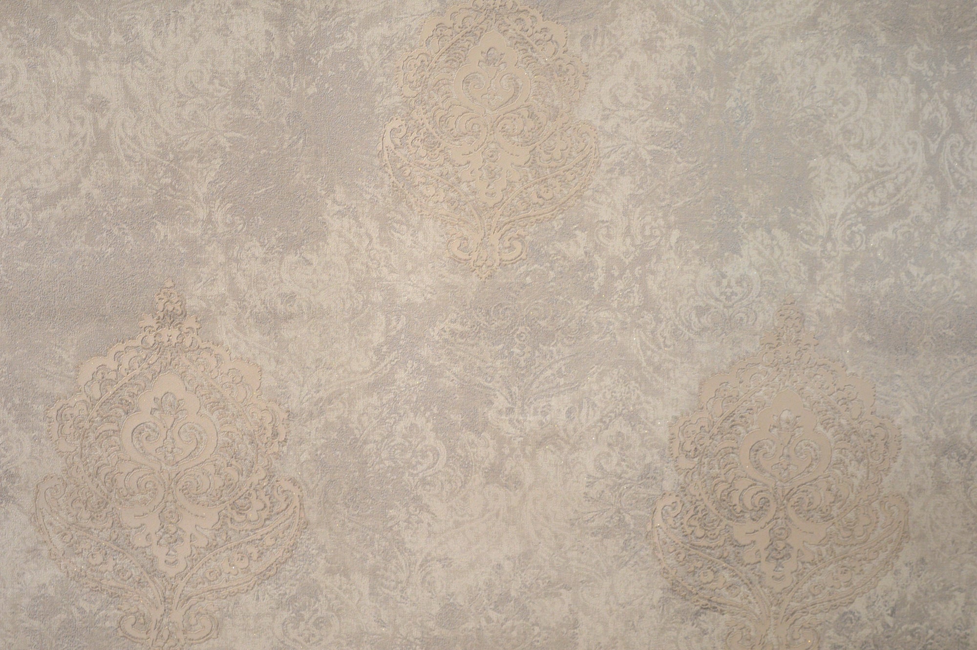 Lucca Secret Palace Wallpapers- DK.21651-2