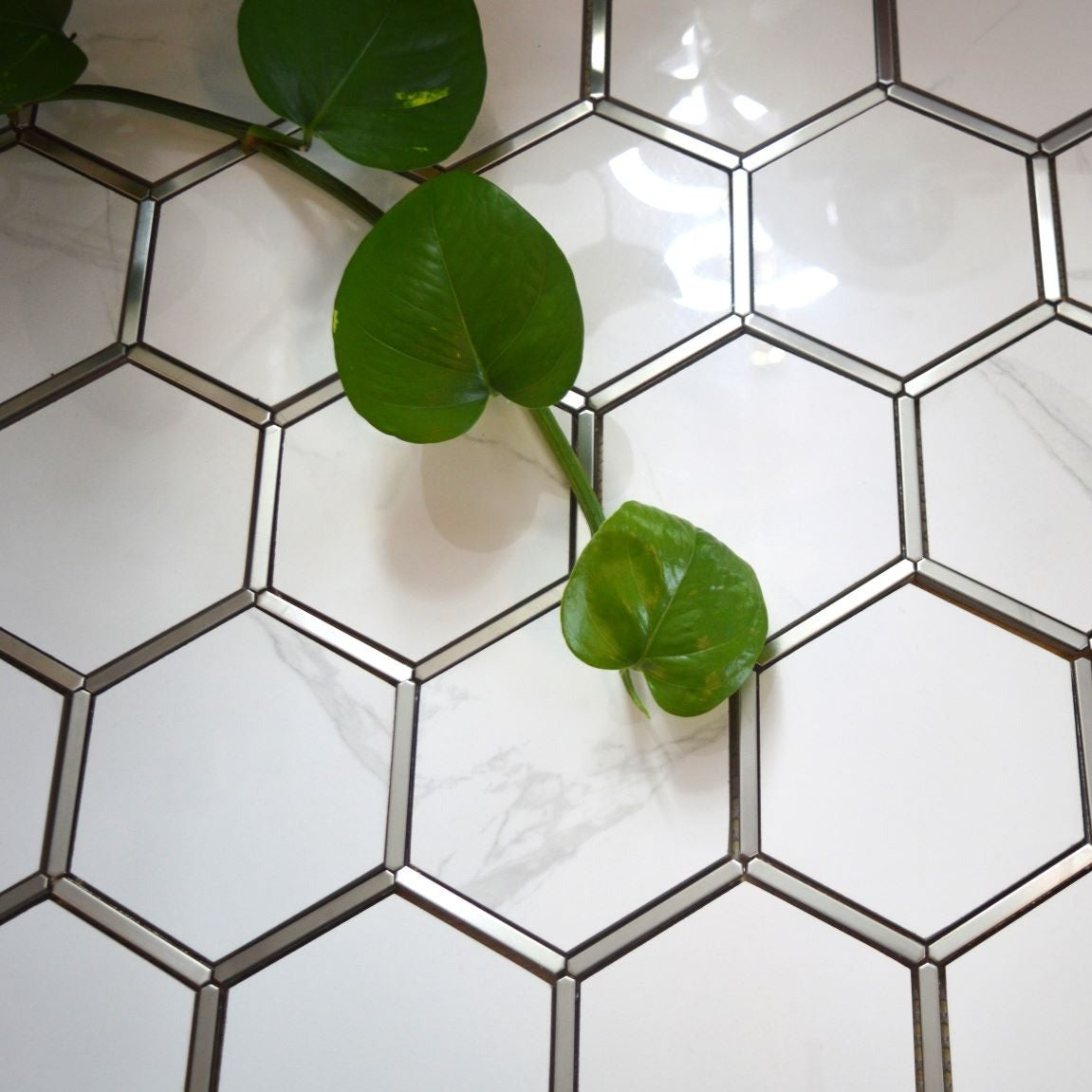Hexagonal Silver and White Elegant Porcelain Mosaic Tiles-220*380*8mm-11sheets-1m2
